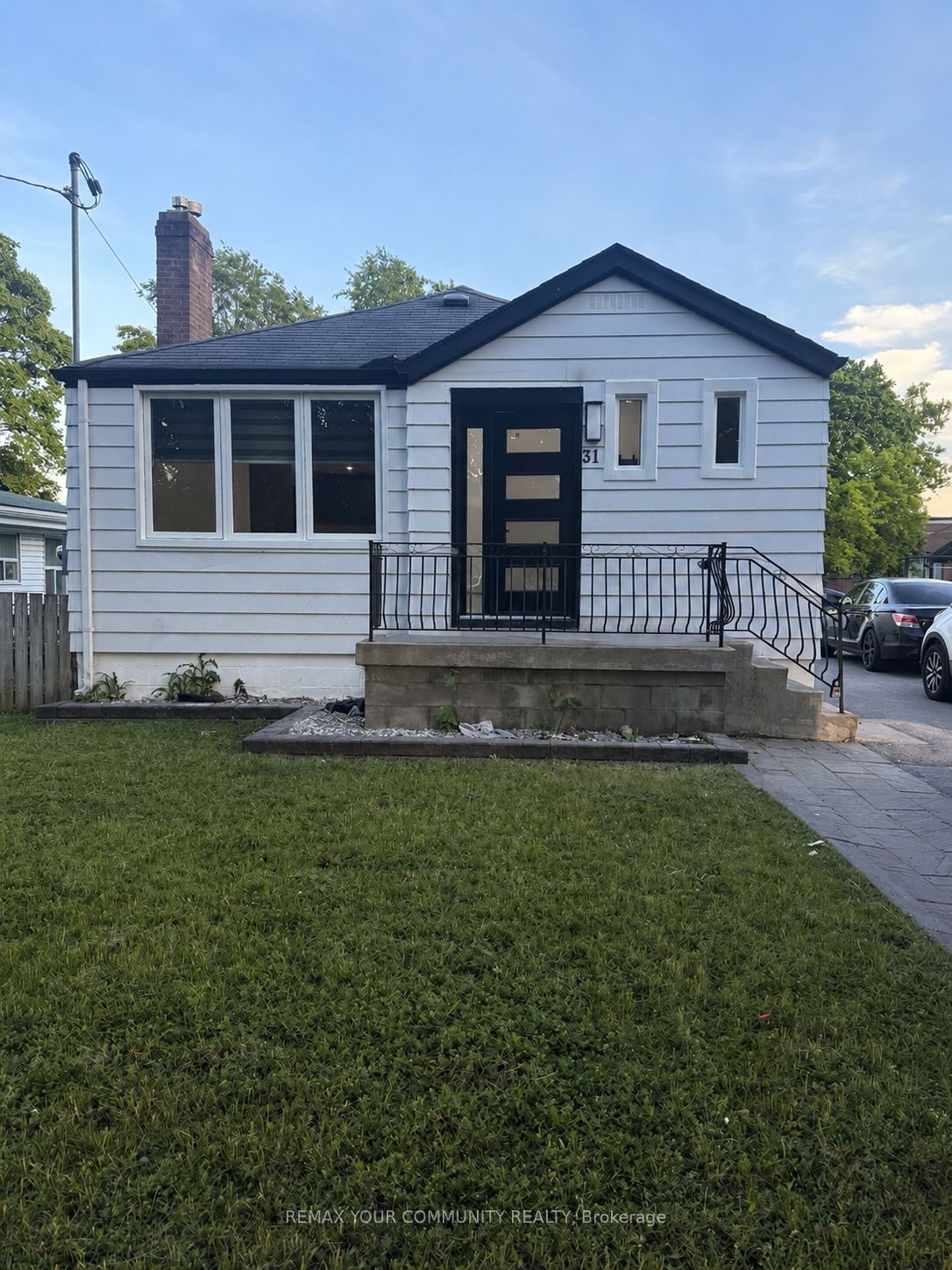 31 Boyce Avenue, Toronto, ON M1J 1J4