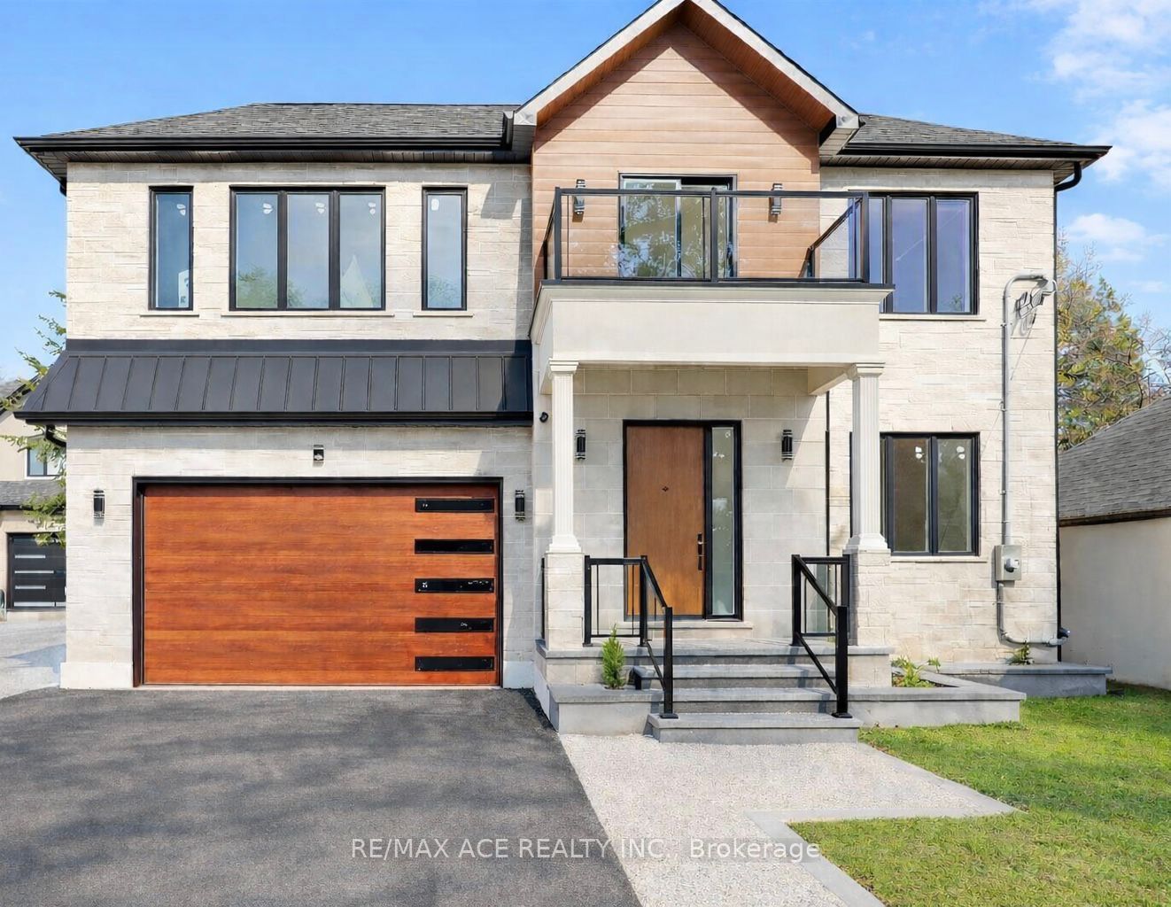 5 Larwood Boulevard, Toronto, ON M1M 2M5 photo 4