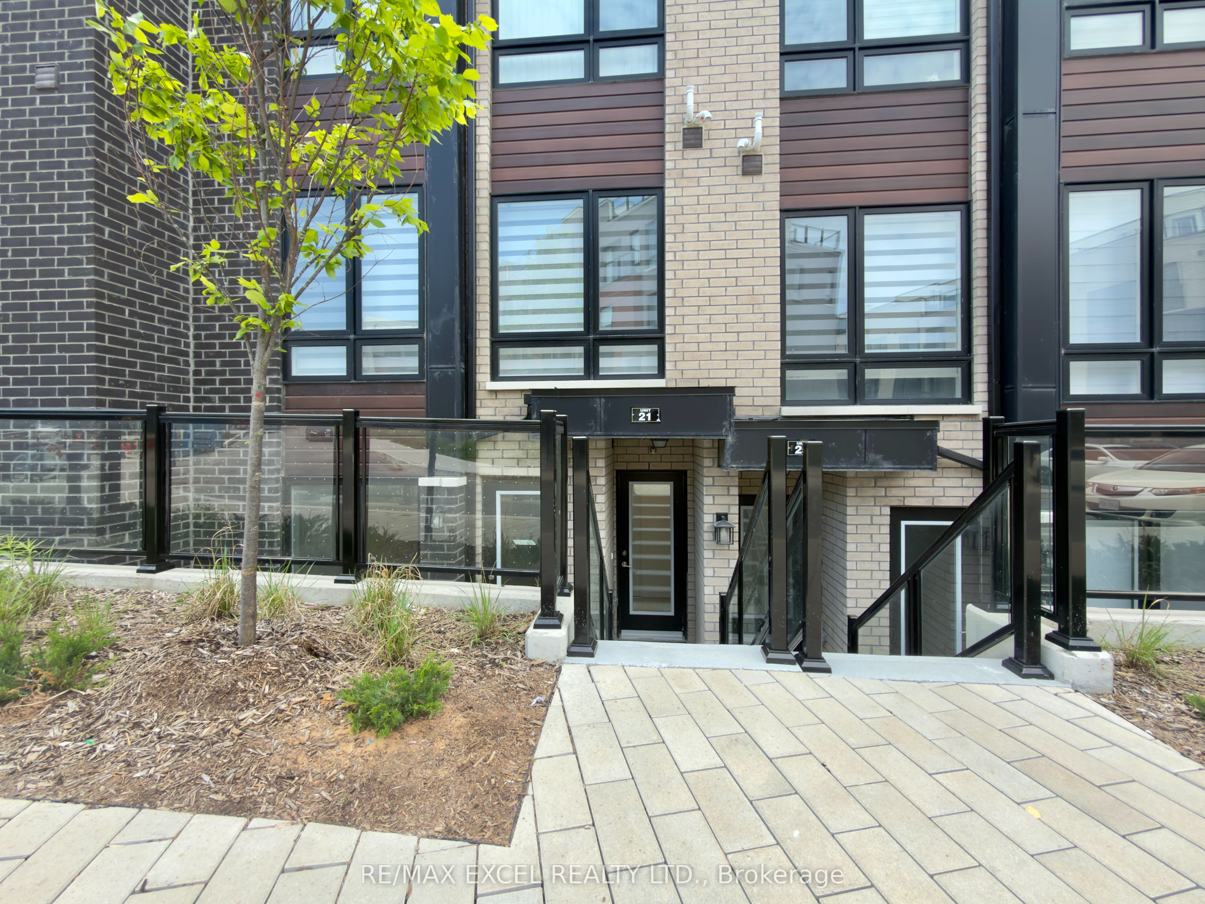 155 Tapscott Road 21, Toronto, ON M1B 0E8 photo 3