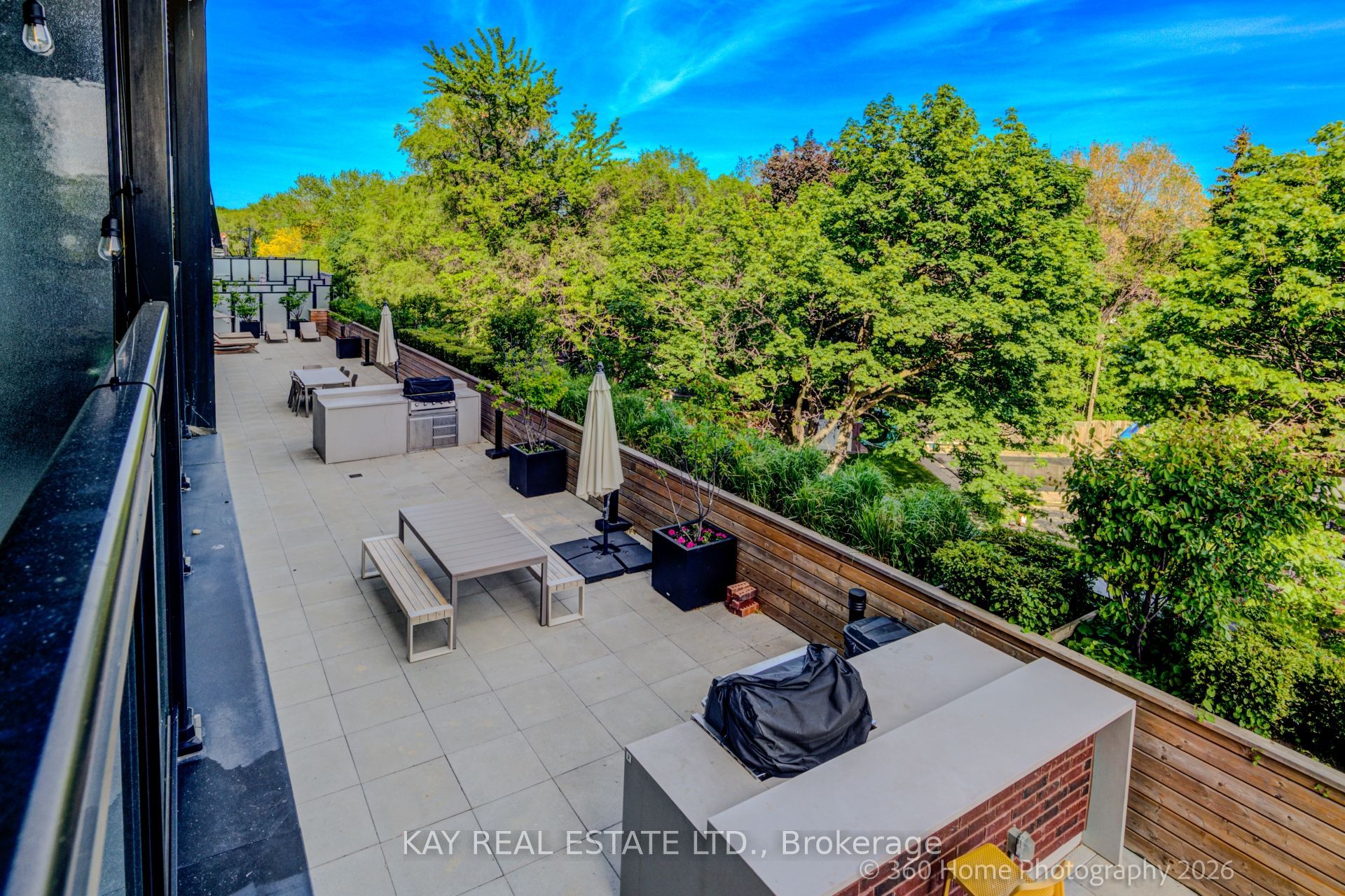 2799 Kingston Road 305, Toronto, ON M1M 1N1 photo 3