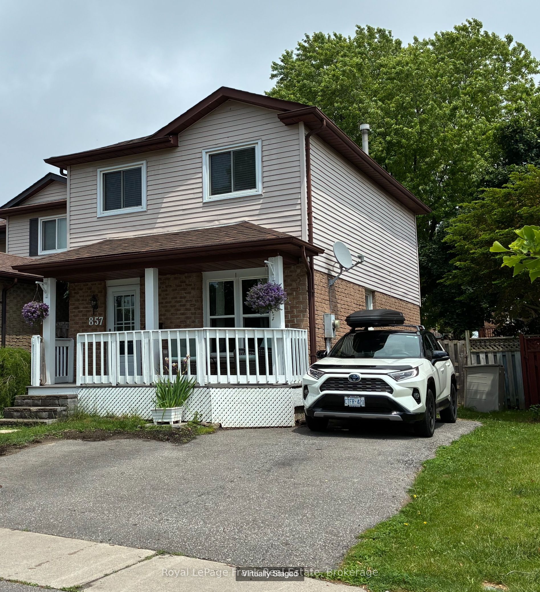 857 Attersley Drive, Oshawa, ON L1K 1T9