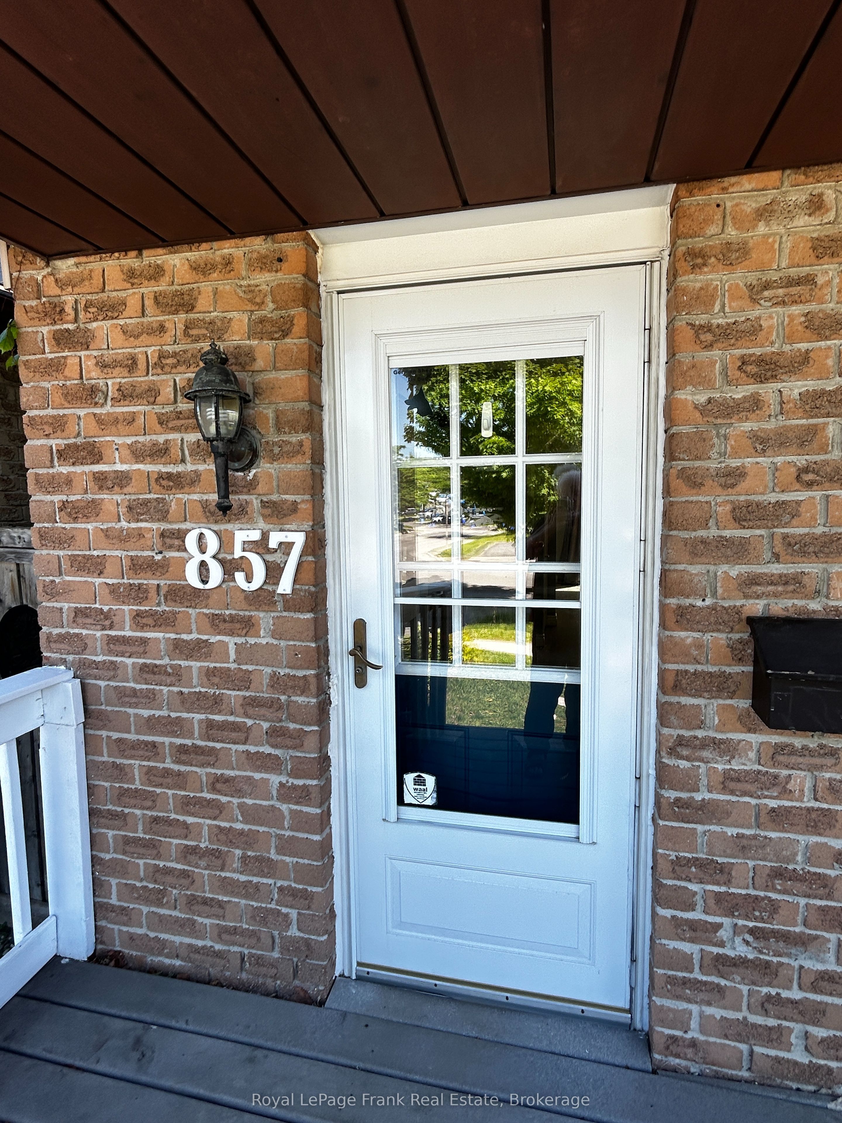 857 Attersley Drive, Oshawa, ON L1K 1T9 photo 3