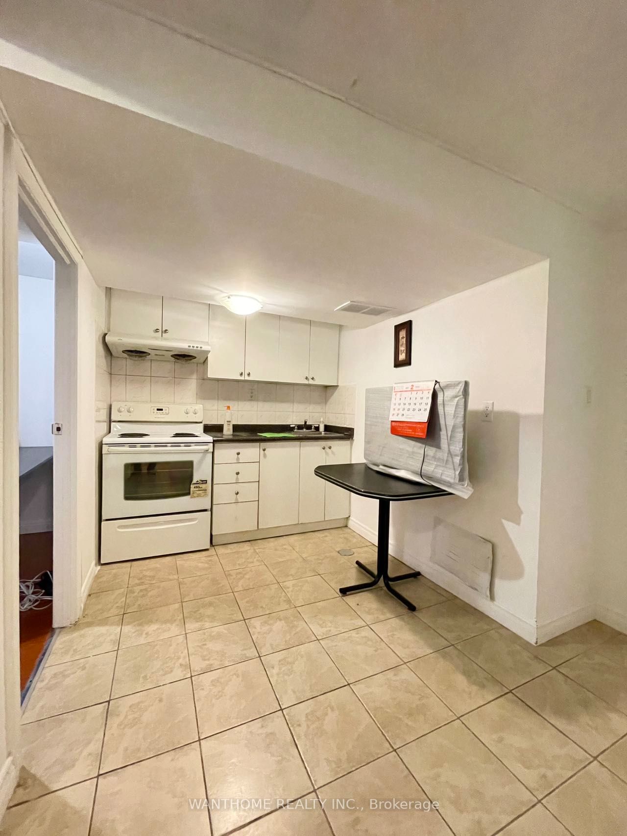82 Maresfield Drive Bsmt, Toronto, ON M1V 2W9 photo 2