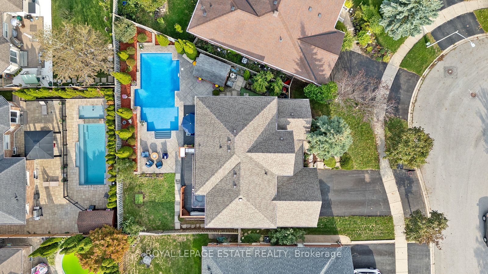 15 McGregor Drive, Ajax, ON L1T 3W8 photo 4