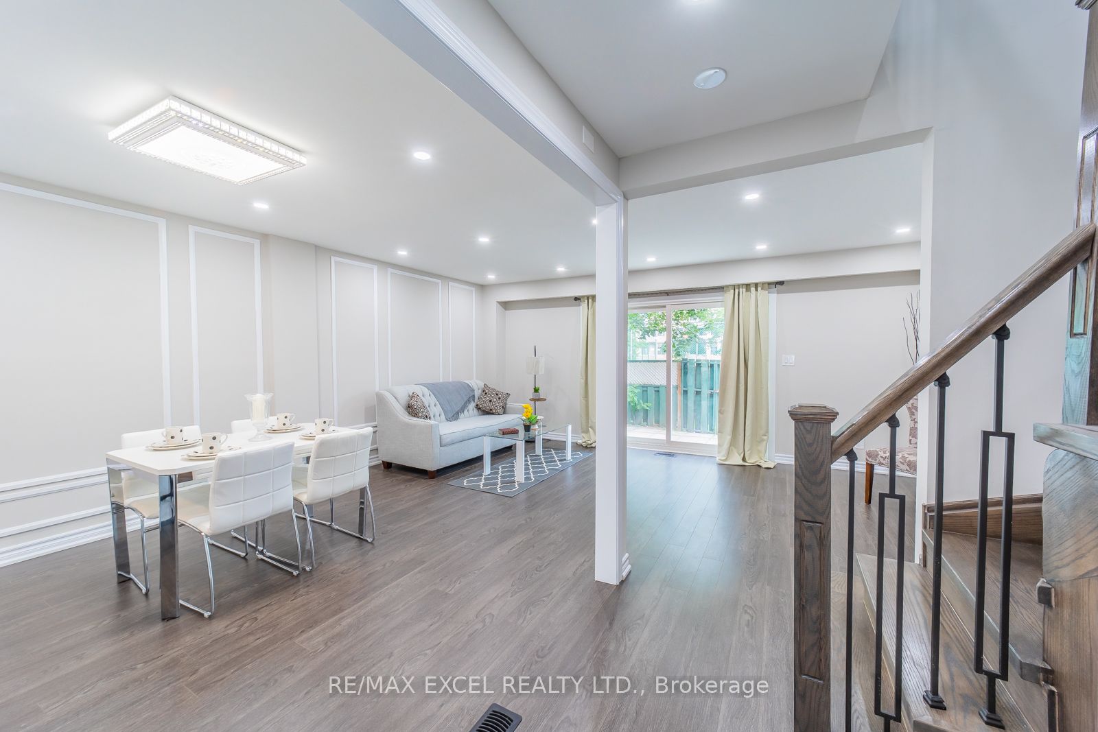 21 Livonia Place 112, Toronto, ON M1E 4W5 photo 5