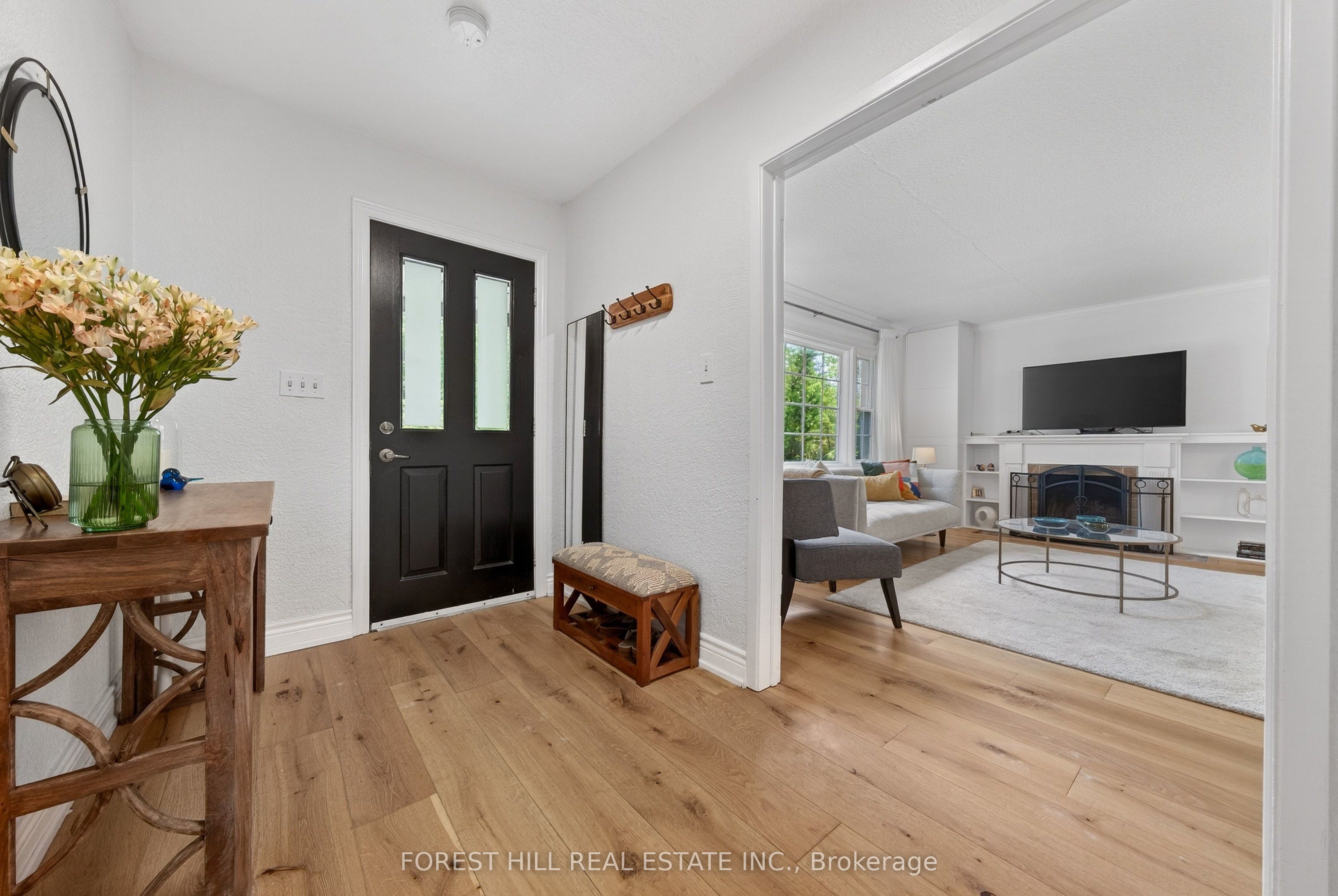 10 Highcliff Crescent, Toronto, ON M1M 1A6 photo 3