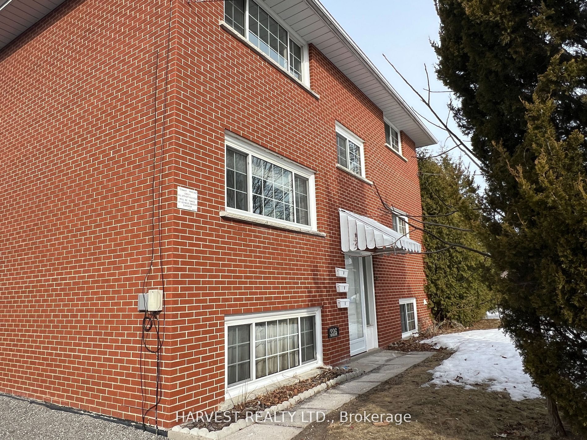 326 Surrey Drive, Oshawa, ON L1G 6H1 photo 4