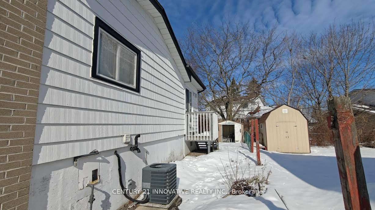 748 Krosno Boulevard, Pickering, ON L1W 1G3 photo 5