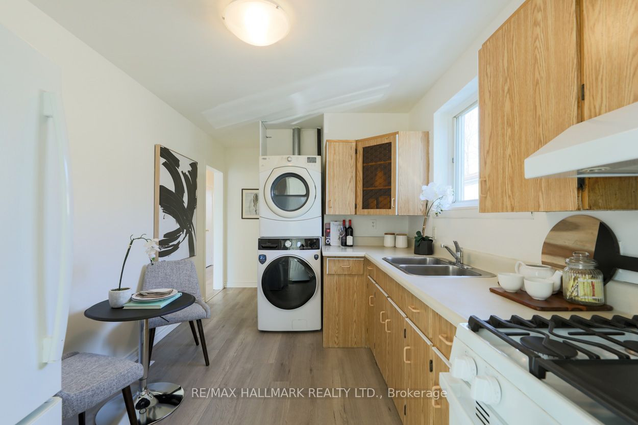 152 Santamonica Boulevard, Toronto, ON M1L 4H6 photo 4