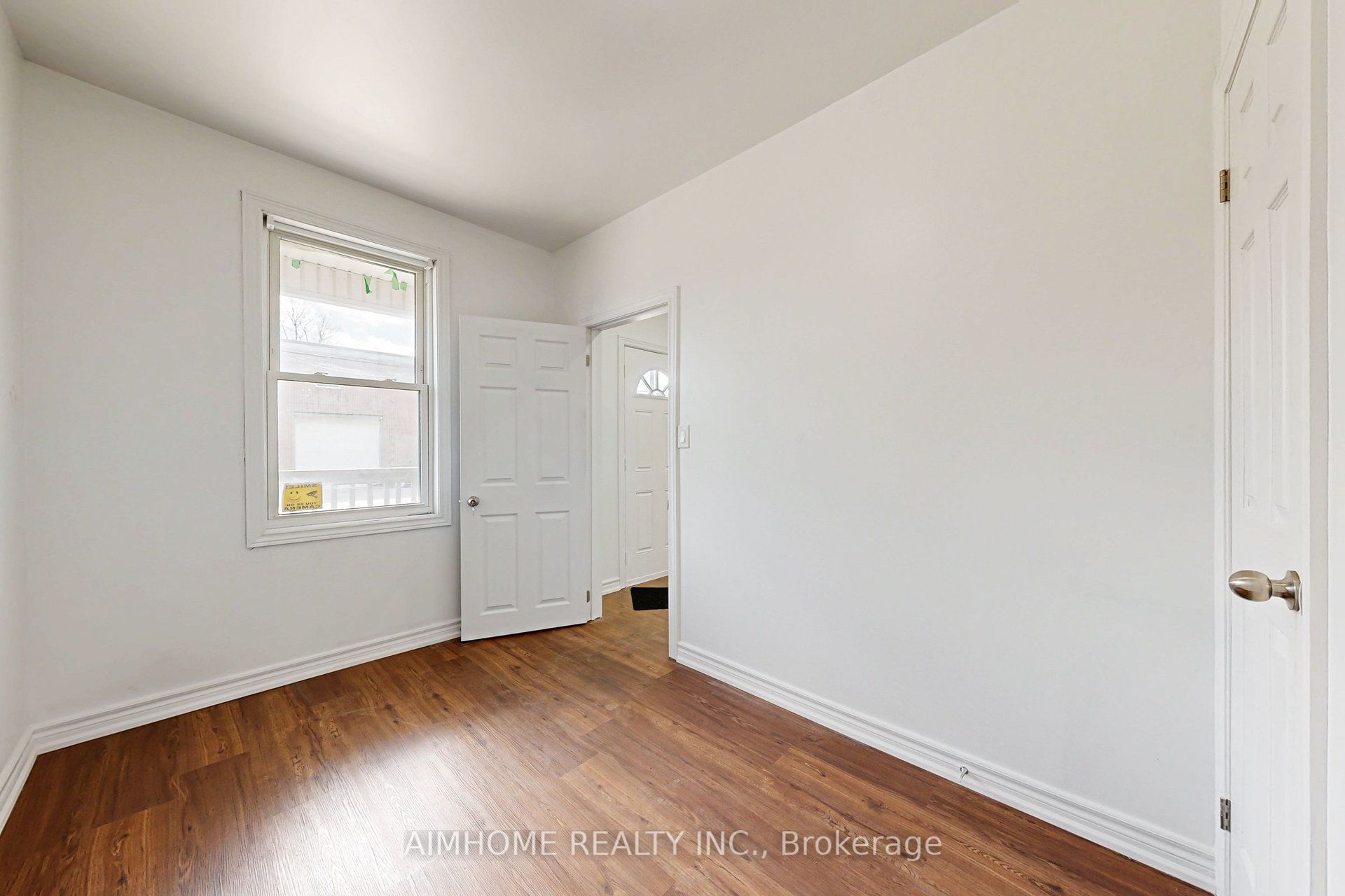 4 Pelmar Place, Toronto, ON M1G 1G5