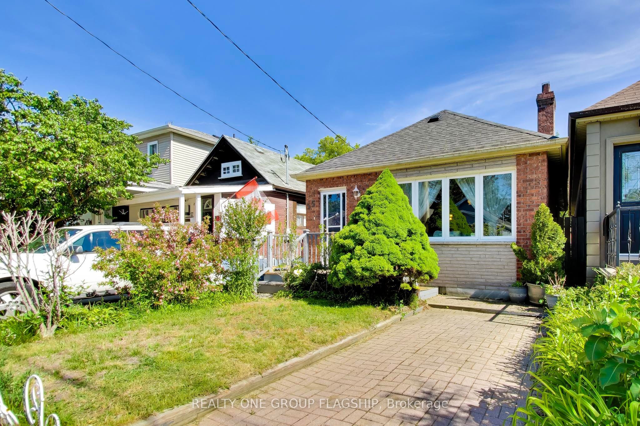 55 Frater Avenue, Toronto, ON M4C 2H5 photo 3