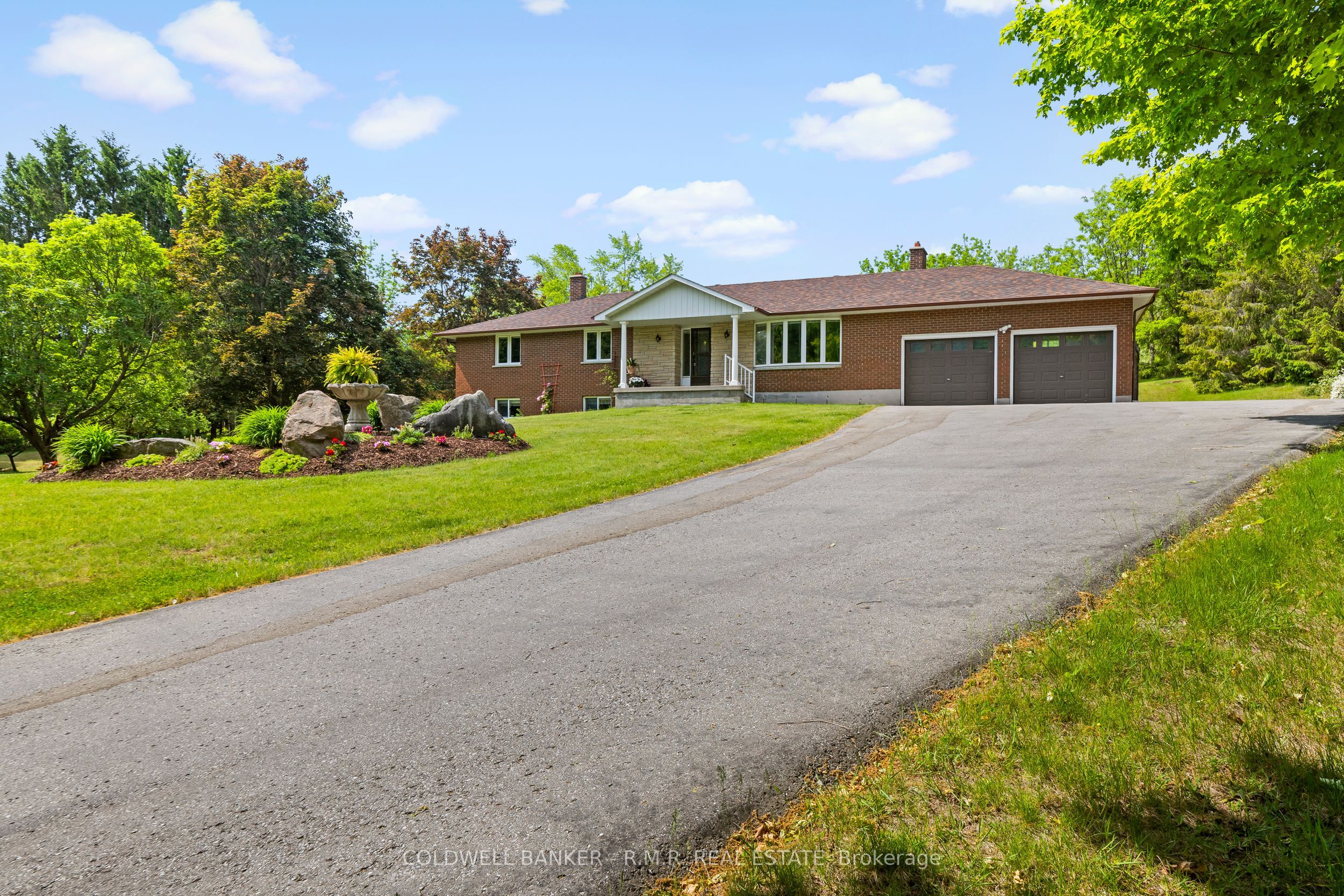 8754 Langstaff Road, Clarington, ON L0A 1E0 photo 2