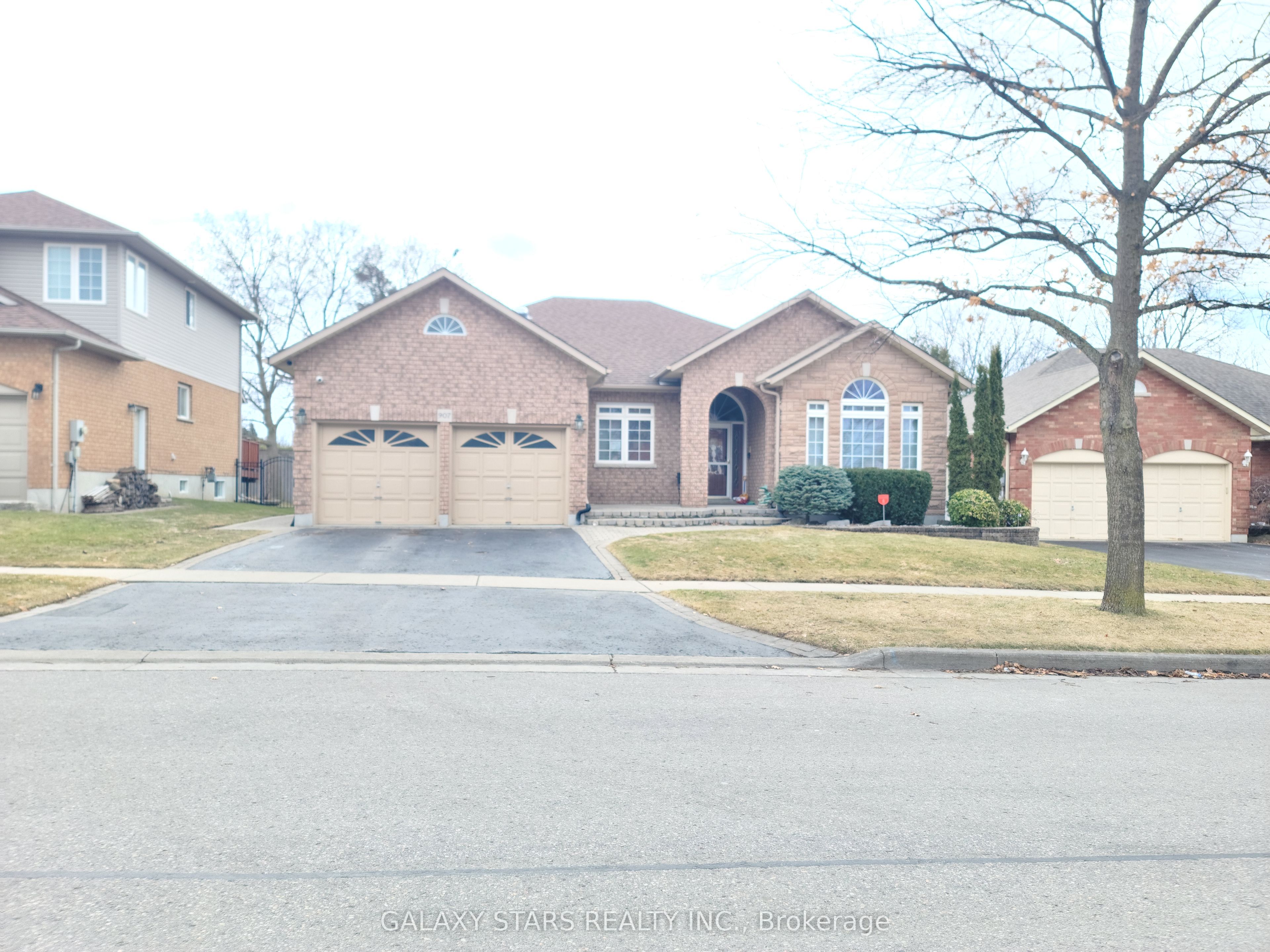 907 Oberland Drive Bsmnt, Oshawa, ON L1K 2M2