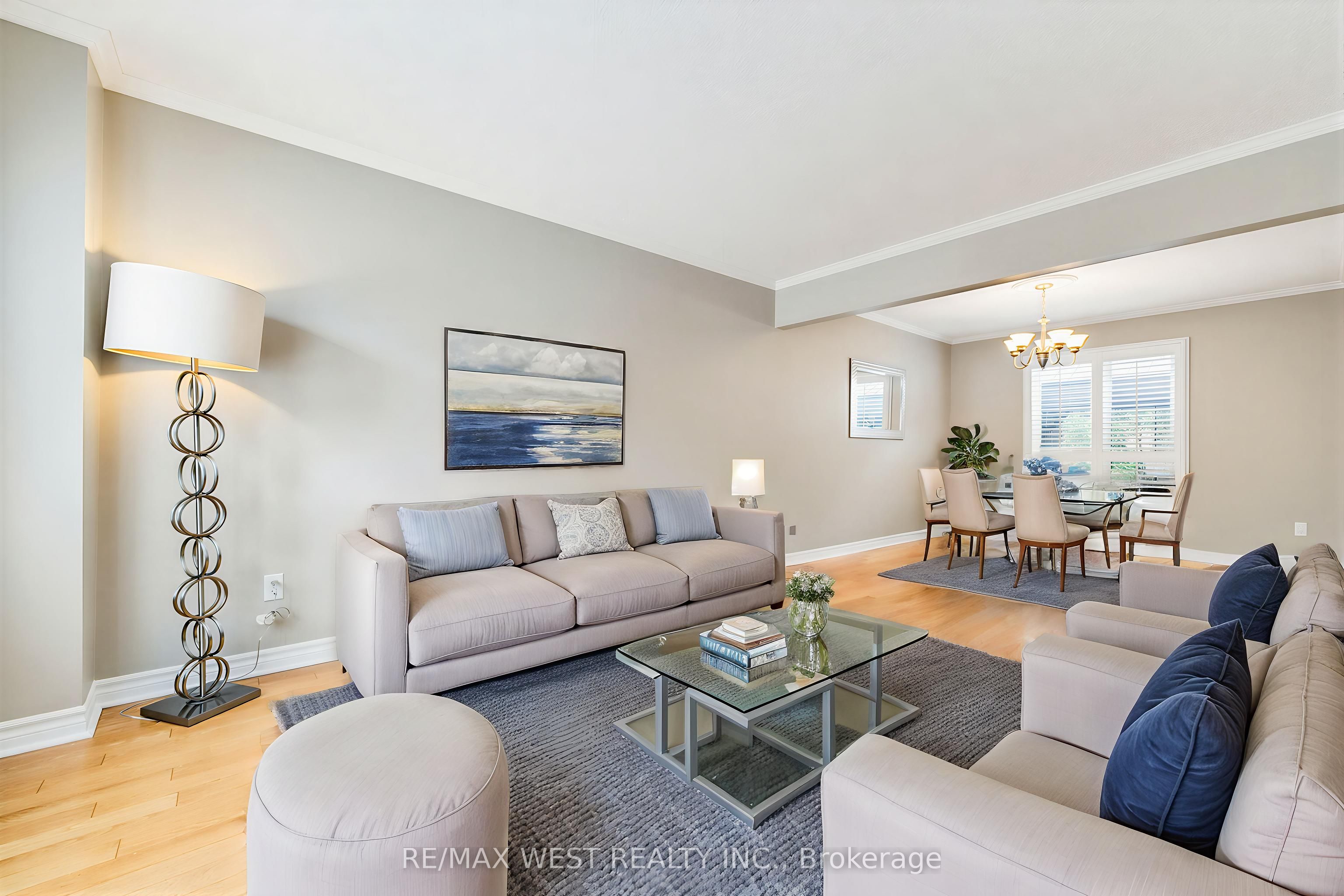 6 Hawkins Crescent, Ajax, ON L1S 4Y1 photo 3