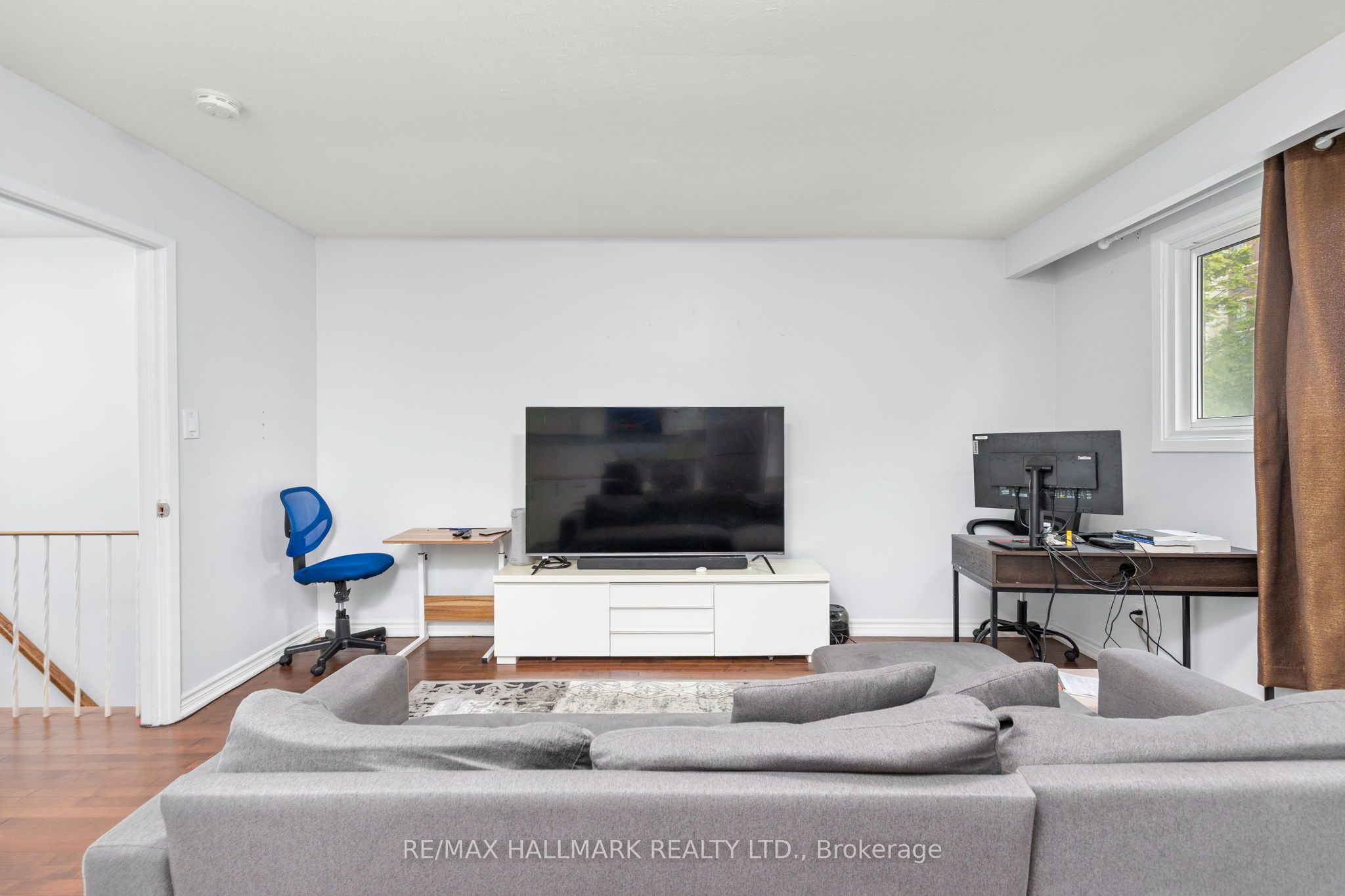 82 Halsey Avenue 3, Toronto, ON M4B 1A9 photo 5