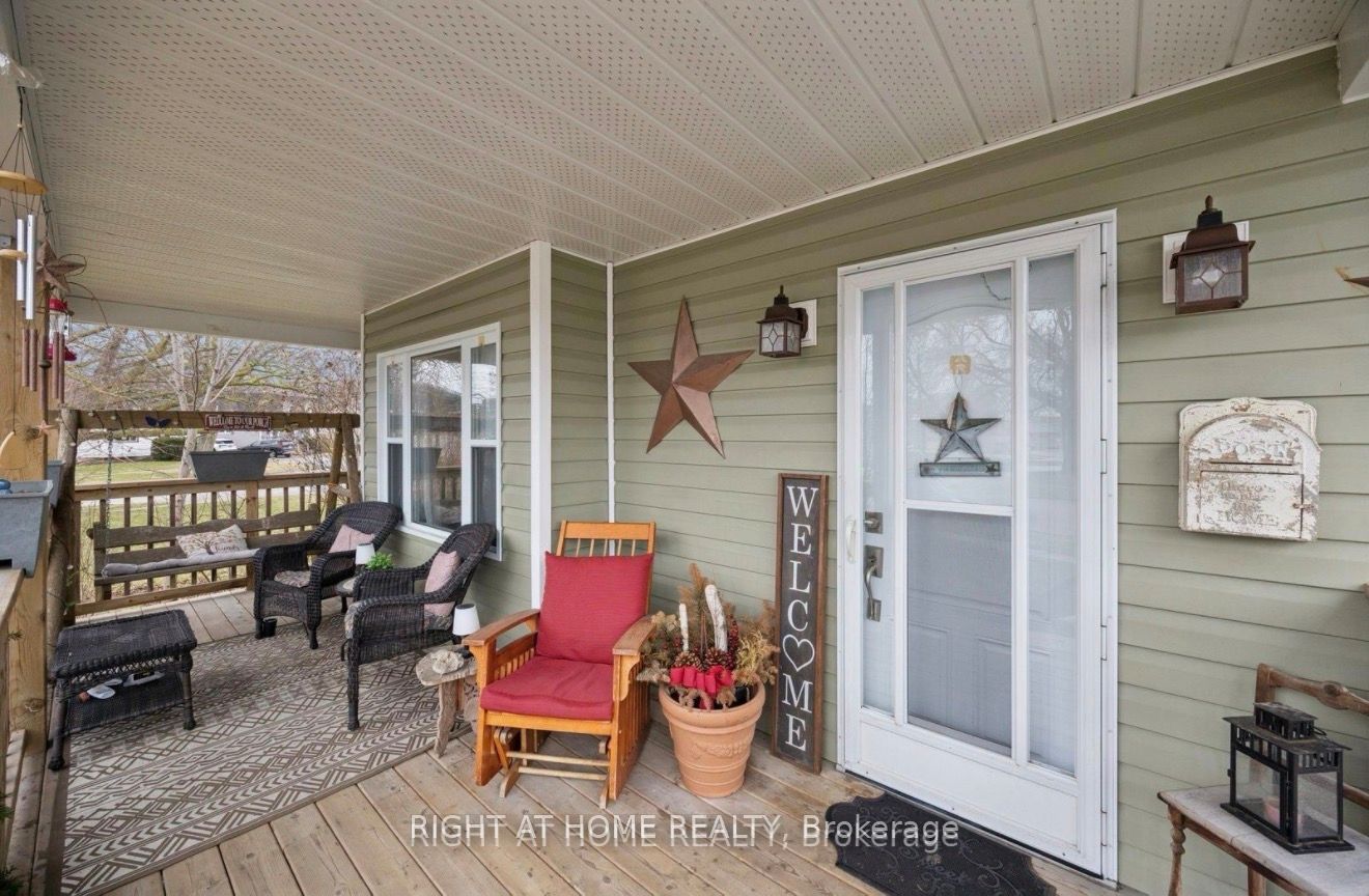 154 Admiral Road, Ajax, ON L1S 2P1 photo 2