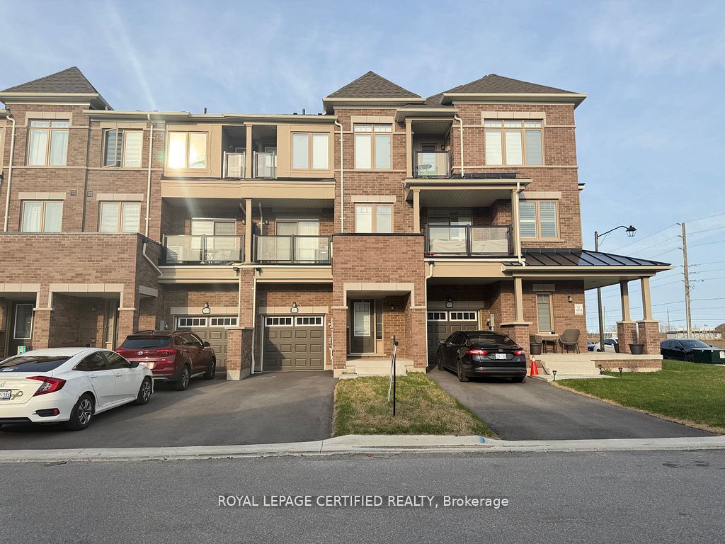 2013 Cameron Lott Crescent, Oshawa, ON L1L 0S1 photo 3