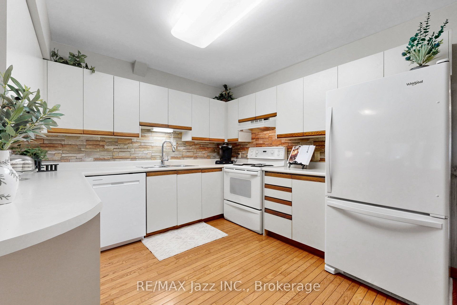 234 Water Street 4, Scugog, ON L9L 1C4 photo 4