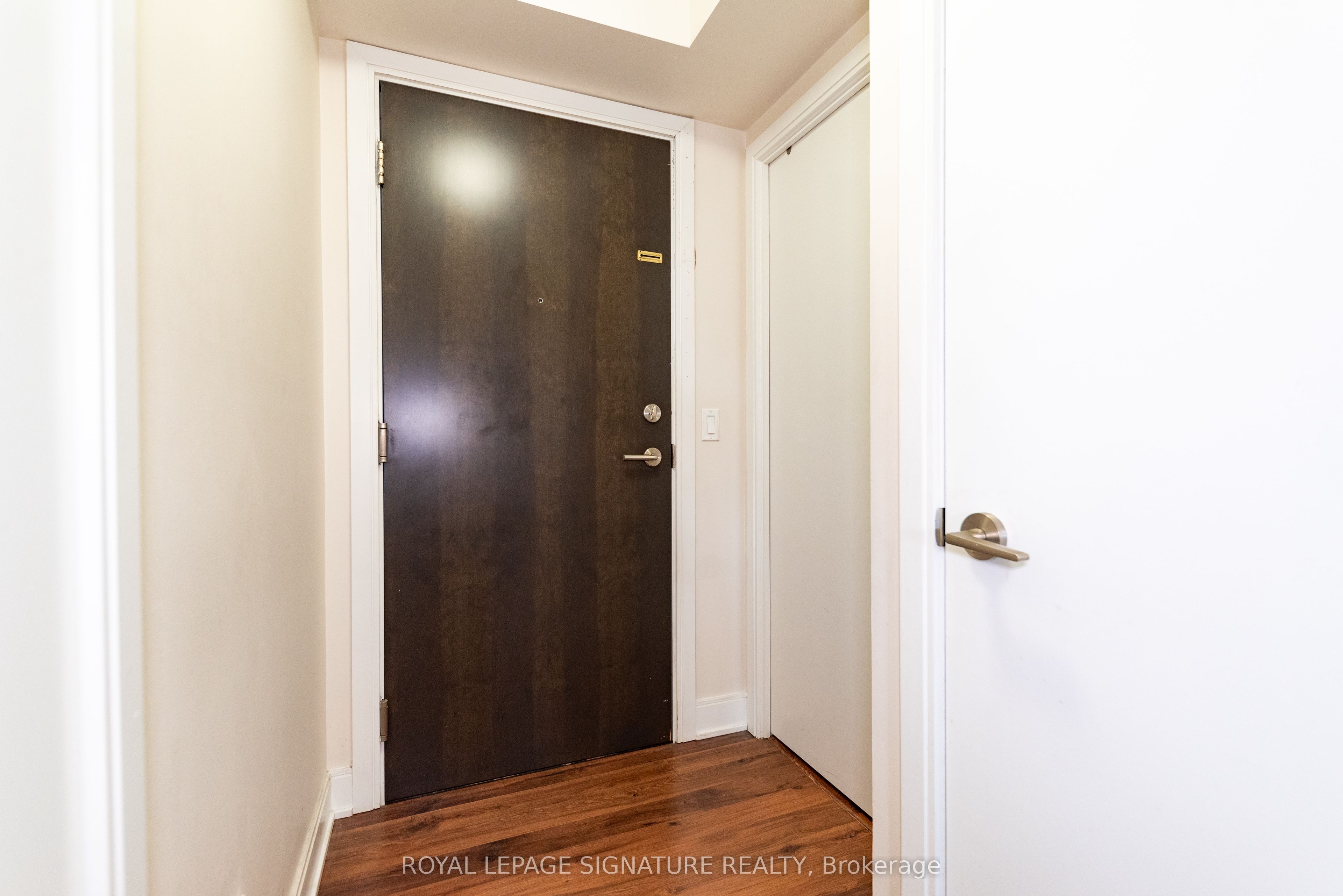135 Village Green Square 1423, Toronto, ON M1S 0G4 photo 5