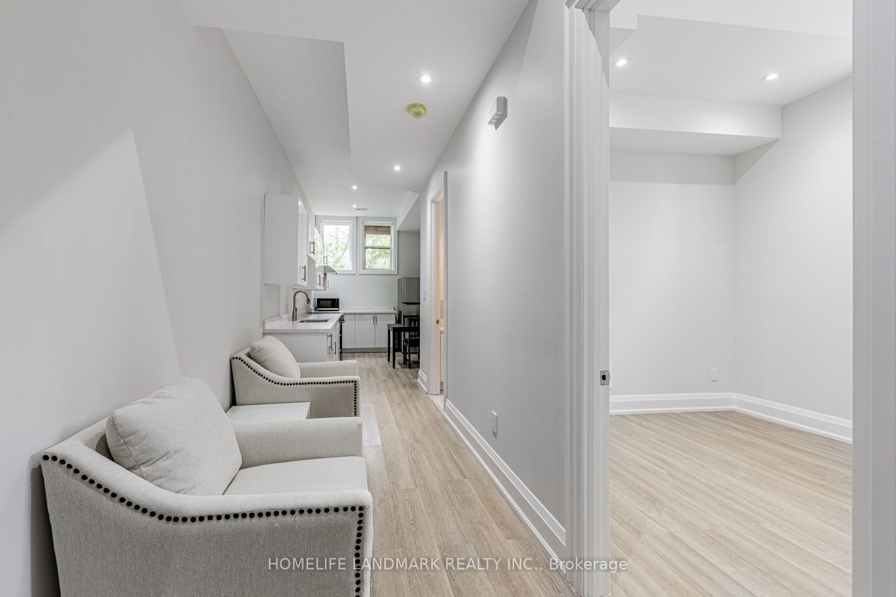 146 Pitt Avenue Lower, Toronto, ON M1L 2R9 photo 4