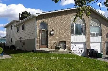 72 Parkdene Court E (Lower), Toronto, ON M1W 2J3