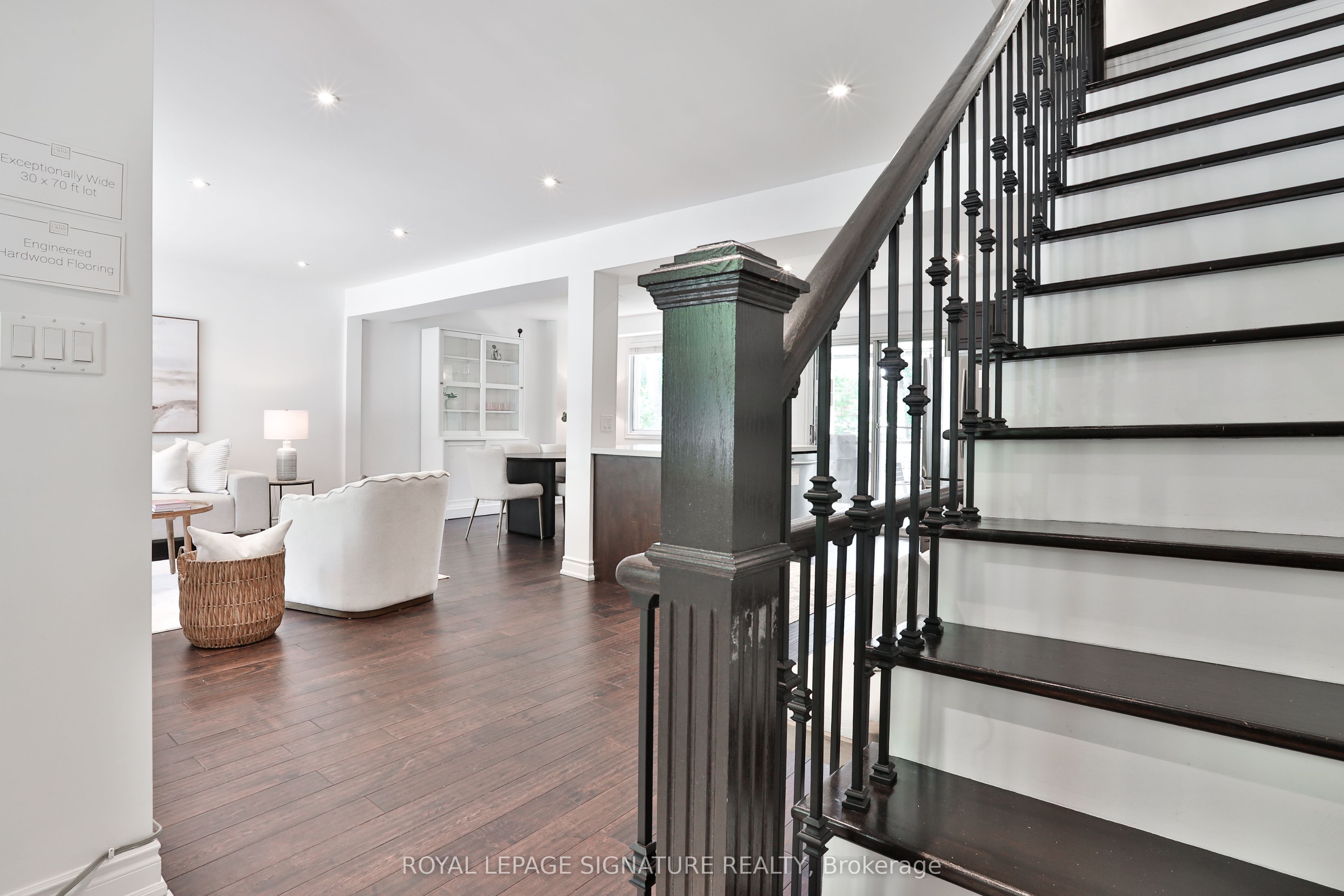 280 Gowan Avenue, Toronto, ON M4J 2K6