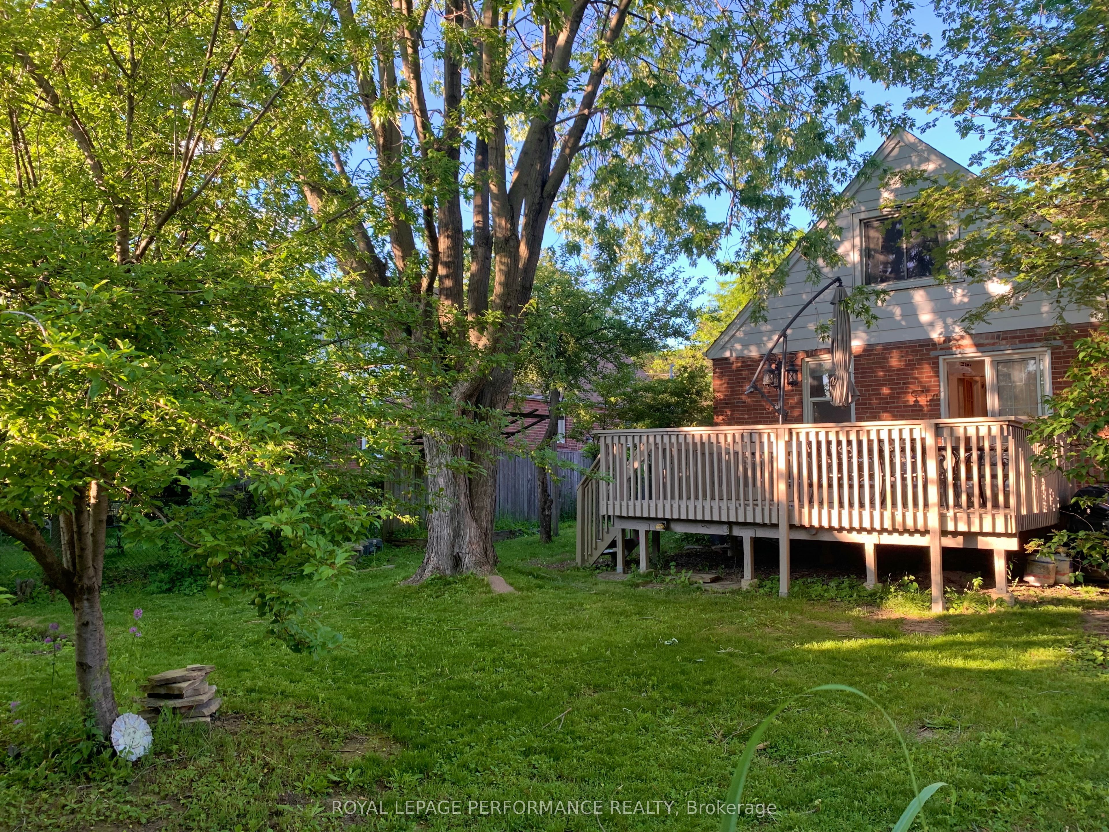 10 Faulkland Road, Toronto, ON M1L 3S3 photo 2