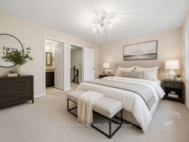 1701 Finch Avenue 30, Pickering, ON L1V 0B7 photo 3