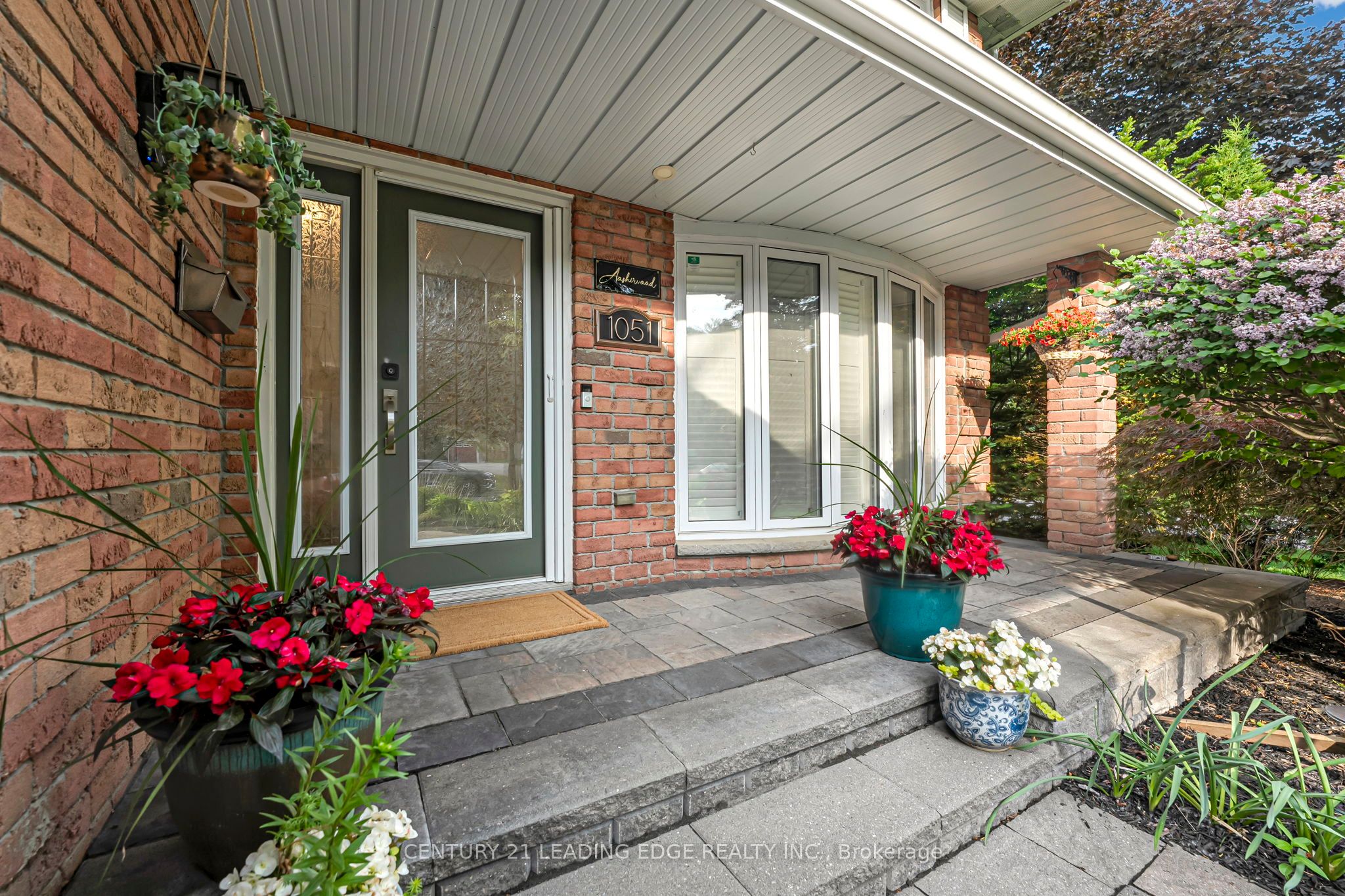 1051 Chelsea Court, Oshawa, ON L1G 7R4 photo 3