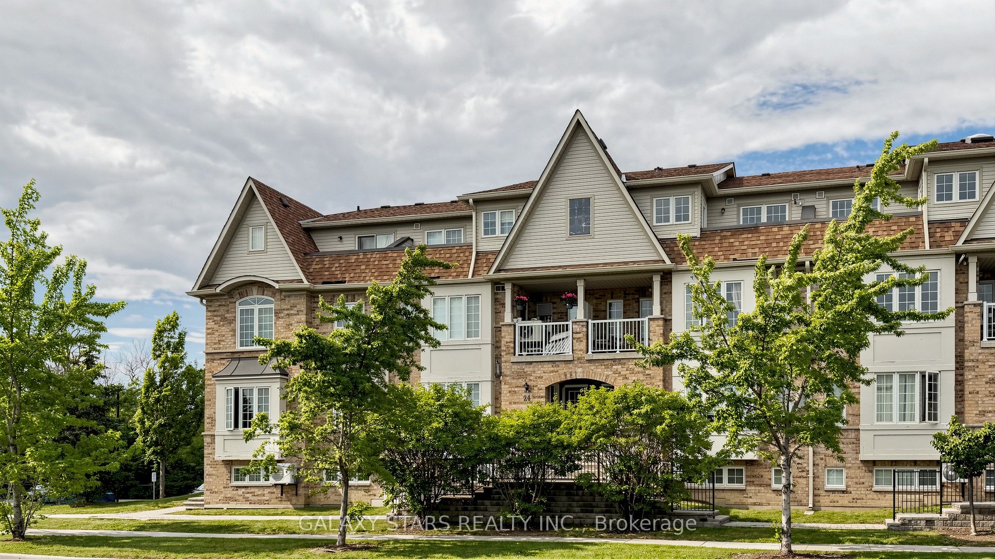200 Mclevin Road 21, Toronto, ON M1B 6C6 photo 3