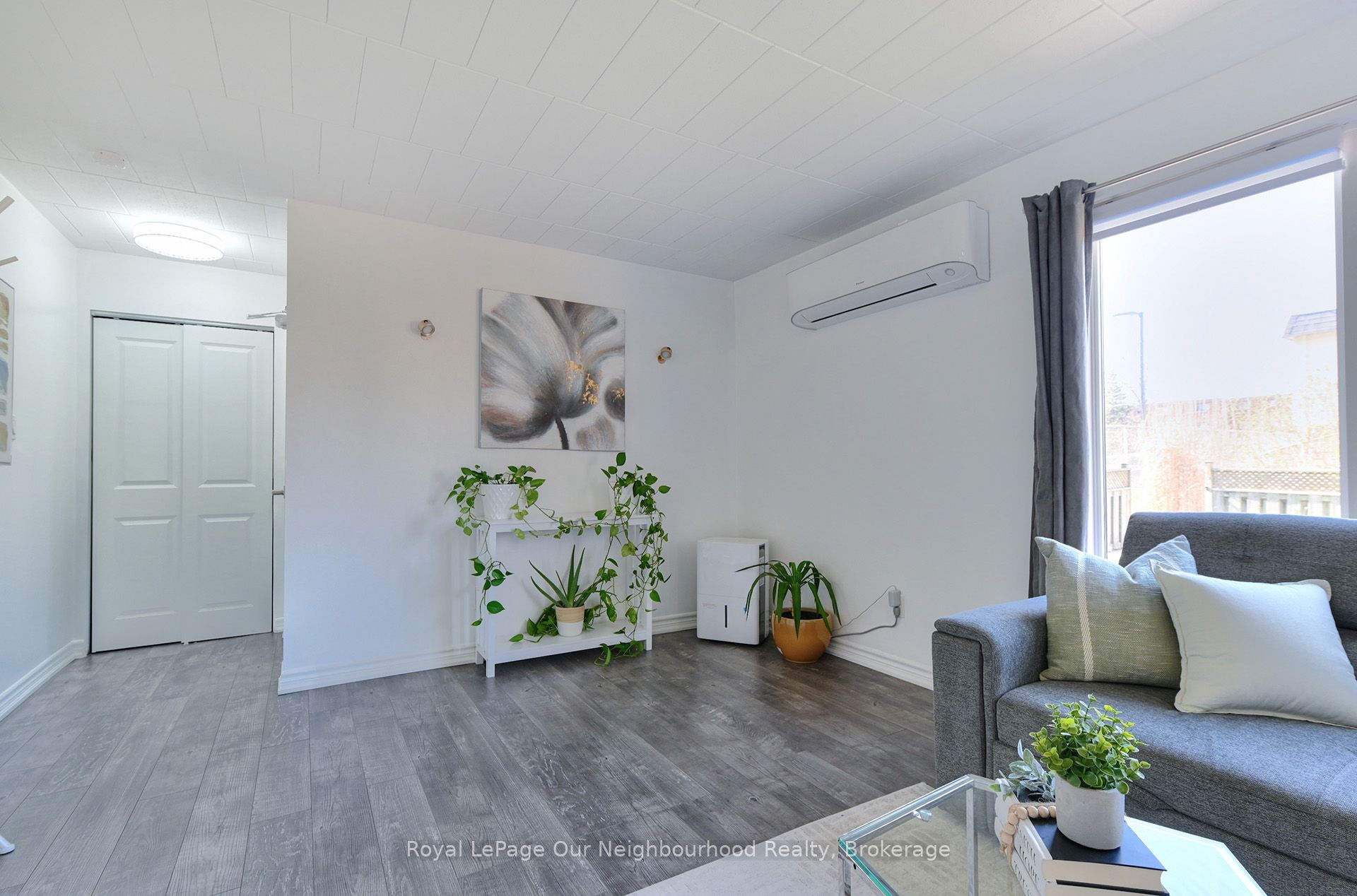 540 Mary Street E 2, Whitby, ON L1N 2R1 photo 4