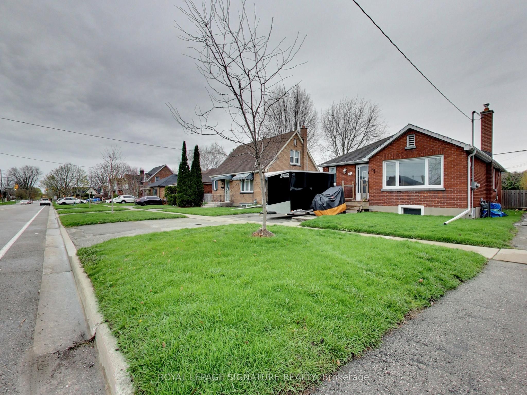 102 Central Park Boulevard N, Oshawa, ON L1G 5Y5 photo 4