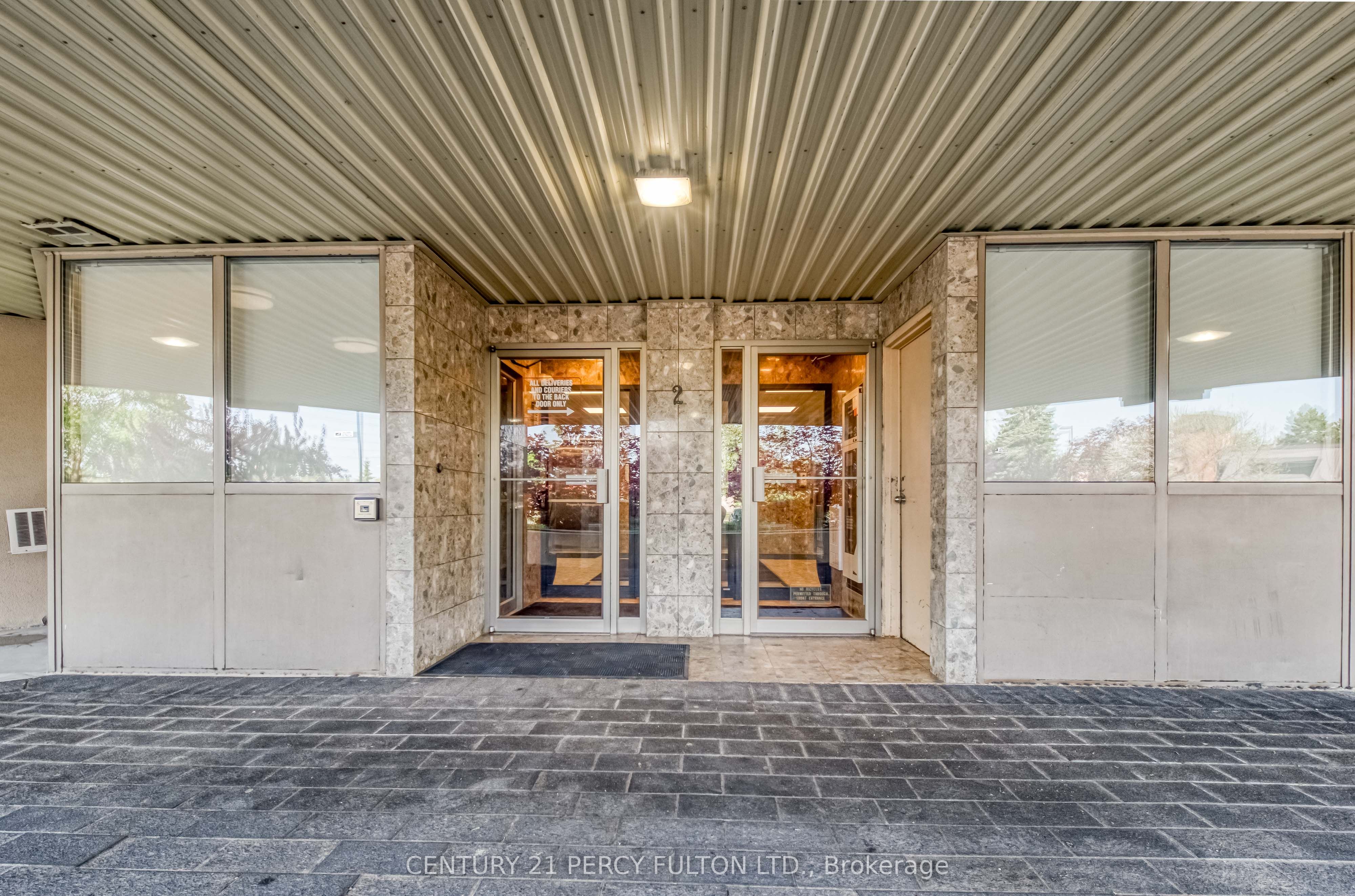 2 Westney Road N 1004, Ajax, ON L1T 3H3 photo 3