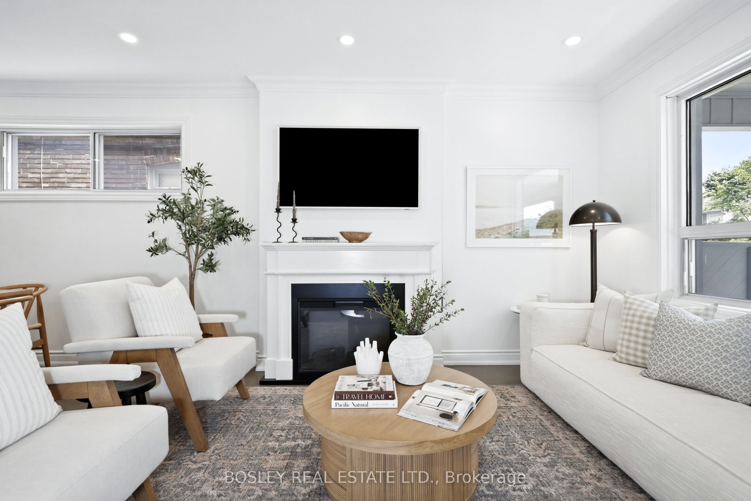 682 Milverton Boulevard, Toronto, ON M4C 1X9 photo 4