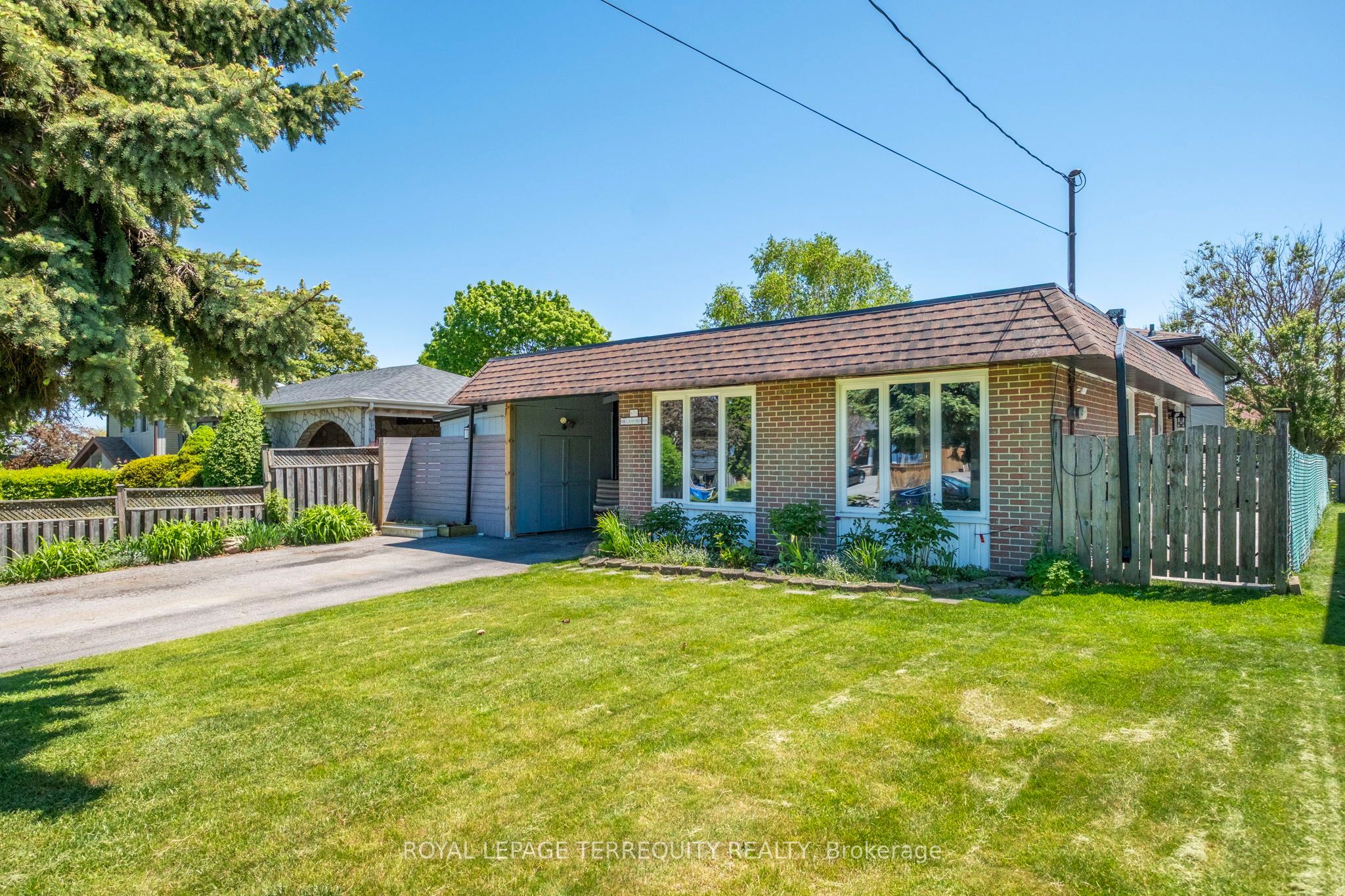 971 Oklahoma Drive, Pickering, ON L1W 2H8 photo 4