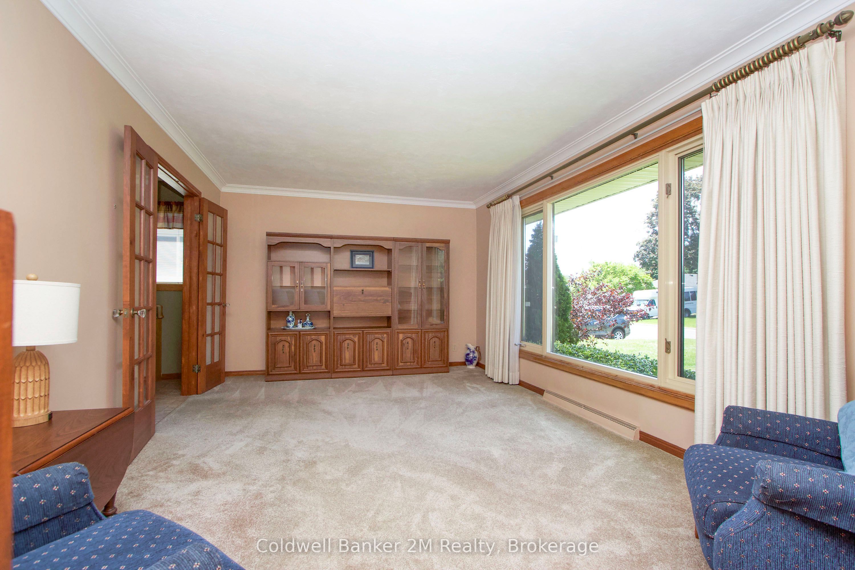 453 Rosmere Street, Oshawa, ON L1J 5H4 photo 3