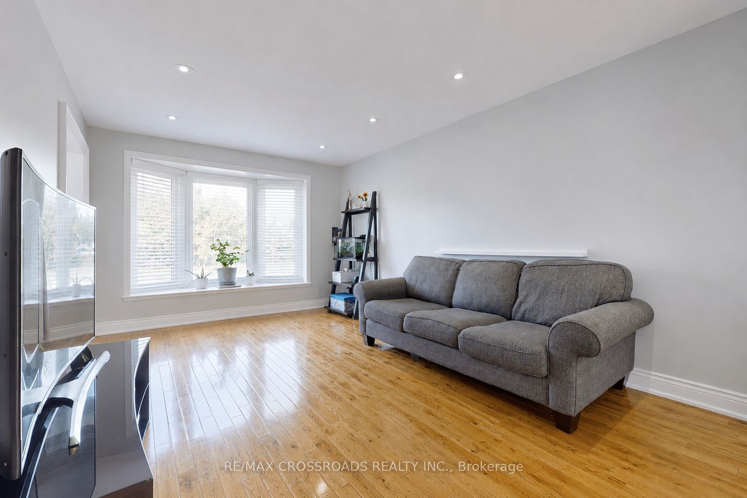 49 King Louis Crescent, Toronto, ON M1T 2X1 photo 5