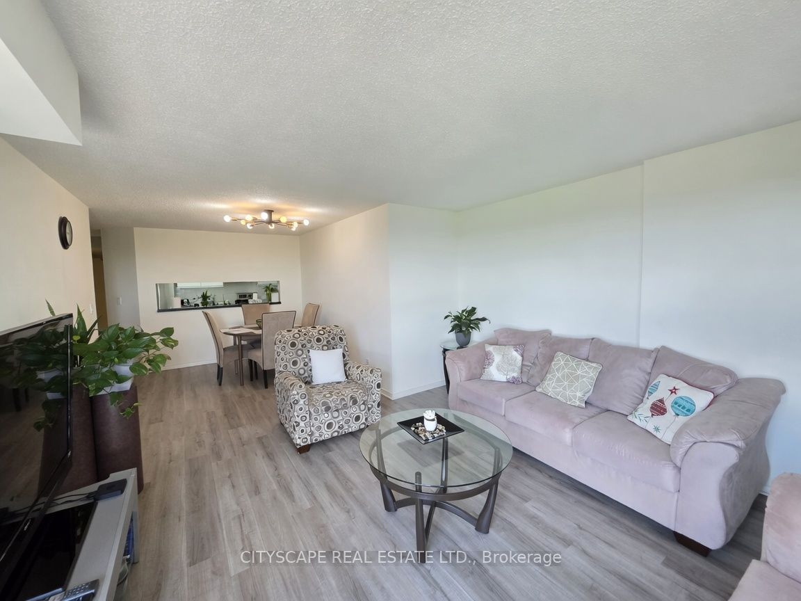 90 Dale Avenue 502, Toronto, ON M1J 3N4 photo 4