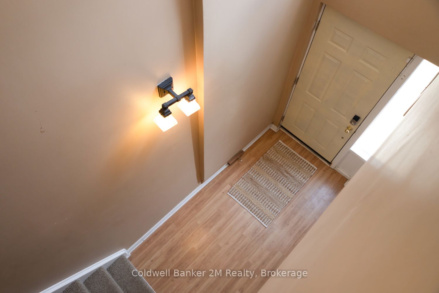 72 Parklane Circle, Clarington, ON L1C 3V9 photo 4