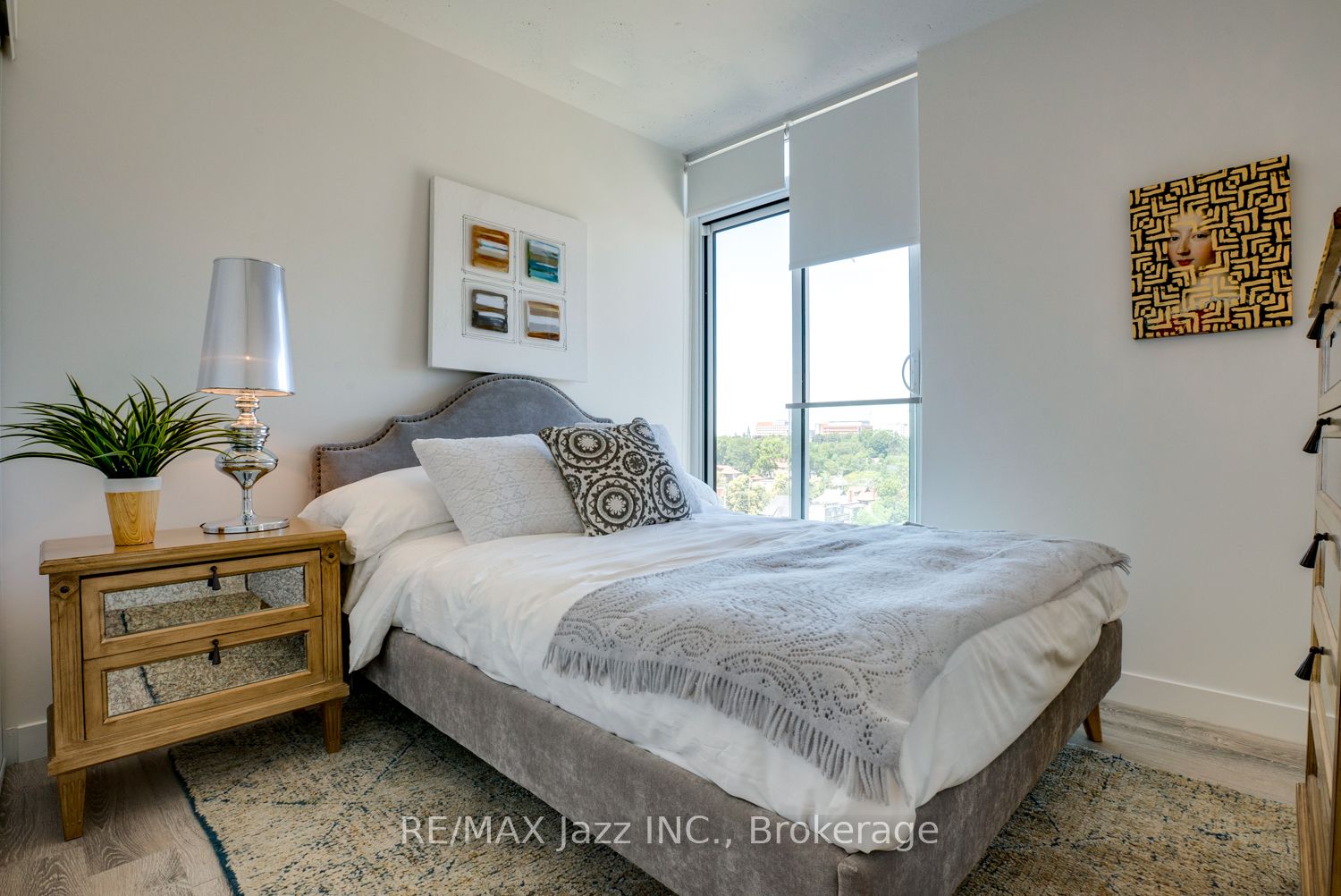 100 Bond Street E 305, Oshawa, ON L1G 0E6 photo 5