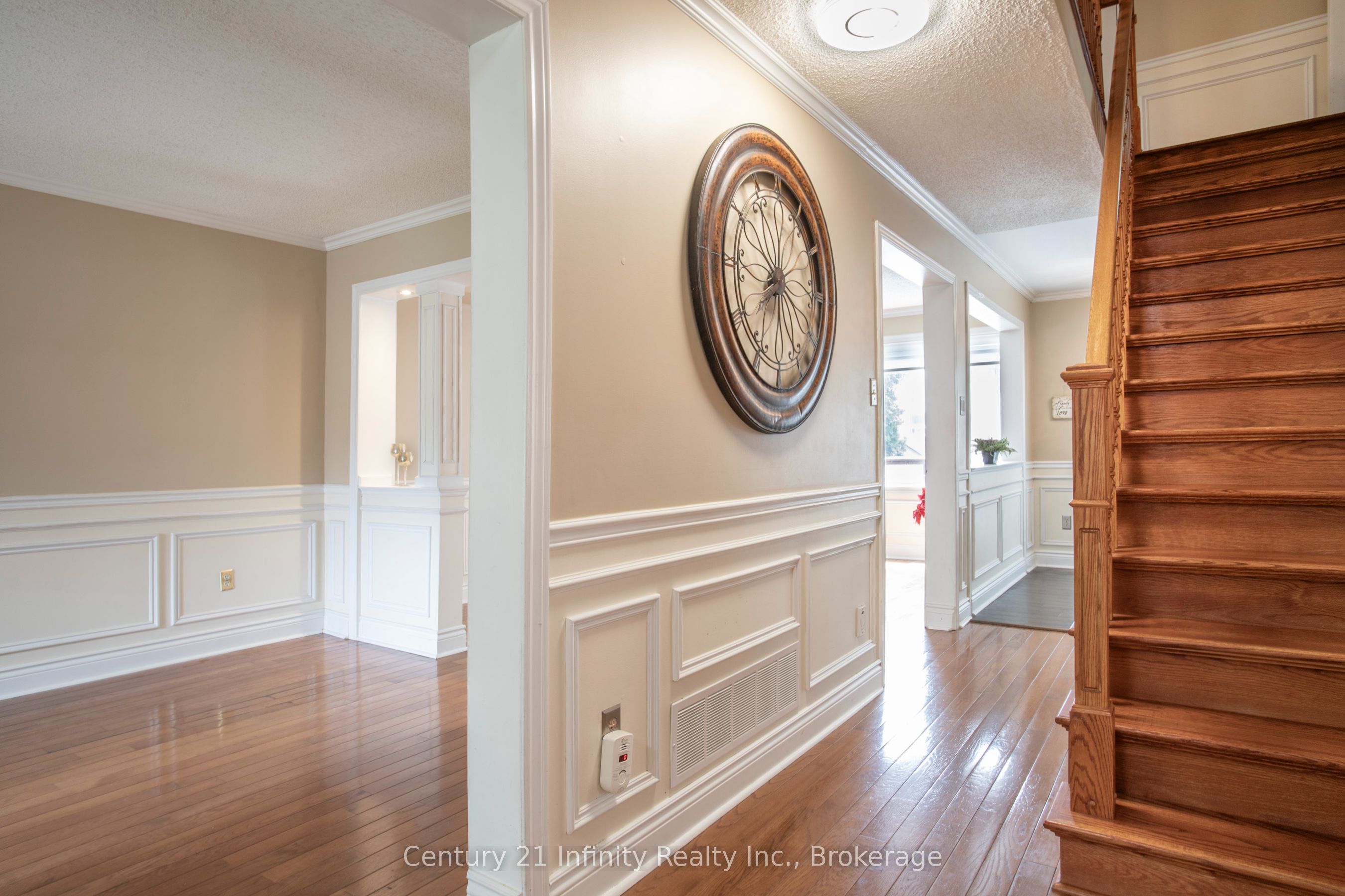 1144 Thimbleberry Circle, Oshawa, ON L1K 2H1 photo 4