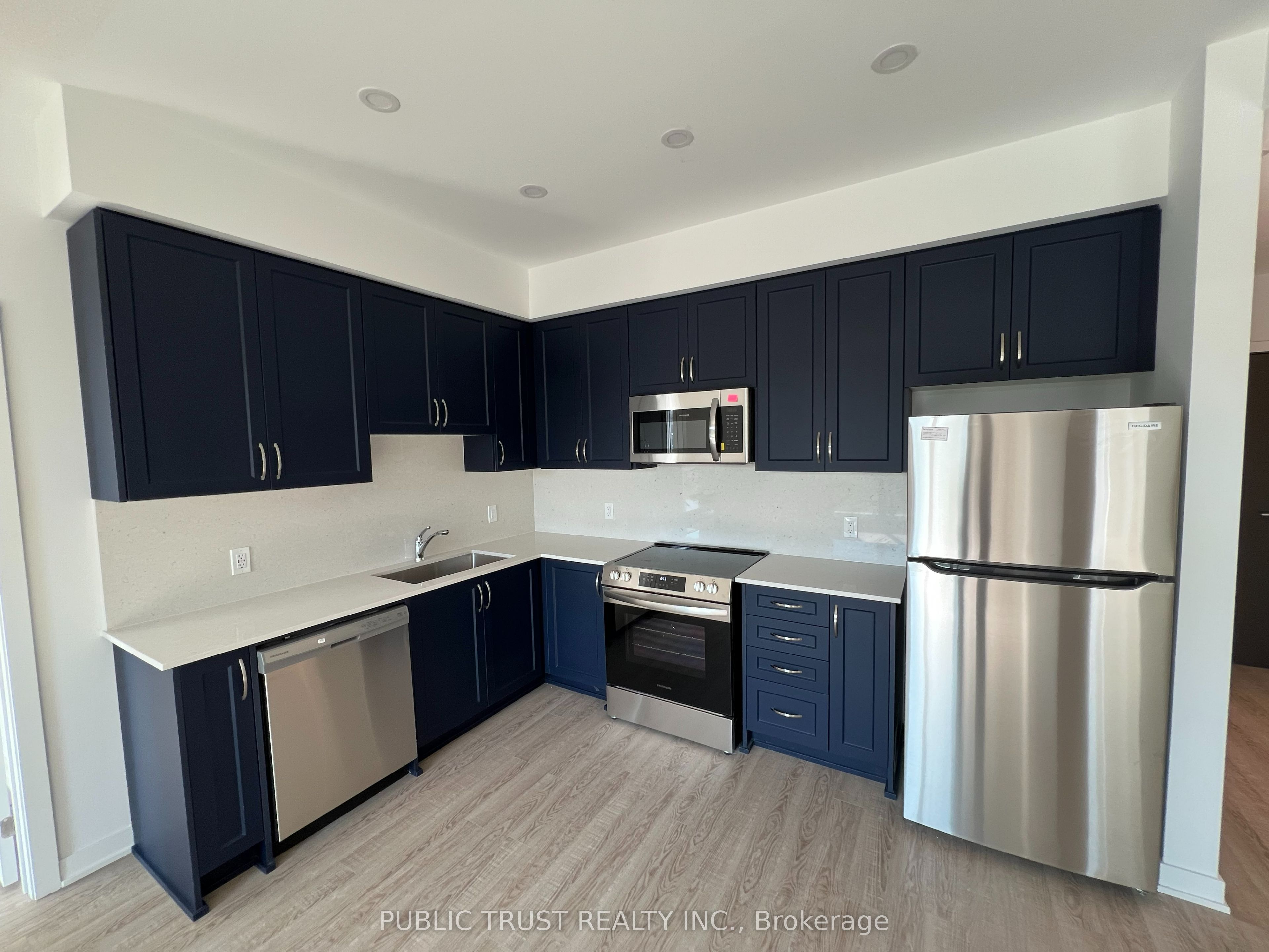 385 Arctic Red Dr N/A 211, Oshawa, ON L1L 0W9 photo 4