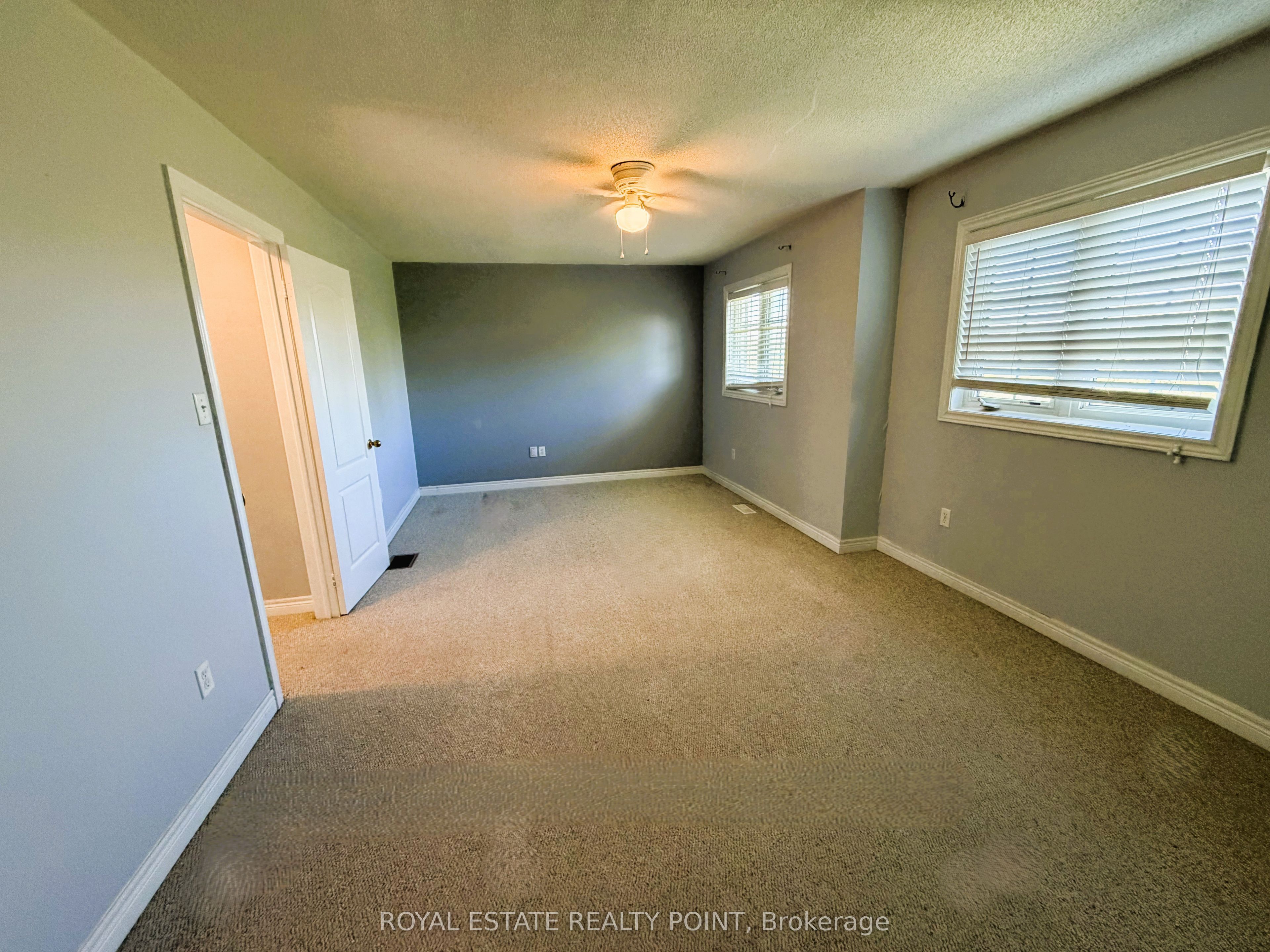 10 Wilkie Lane 135, Ajax, ON L1S 7S6 photo 4