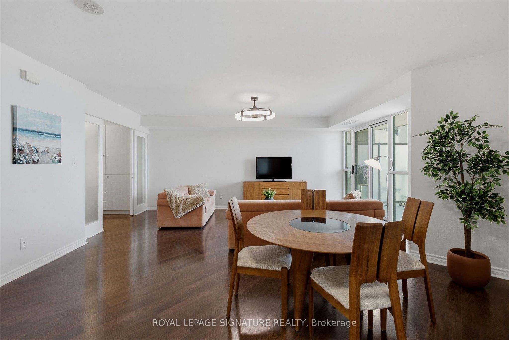 2020 McNicoll Avenue 701, Toronto, ON M1V 0B5 photo 5
