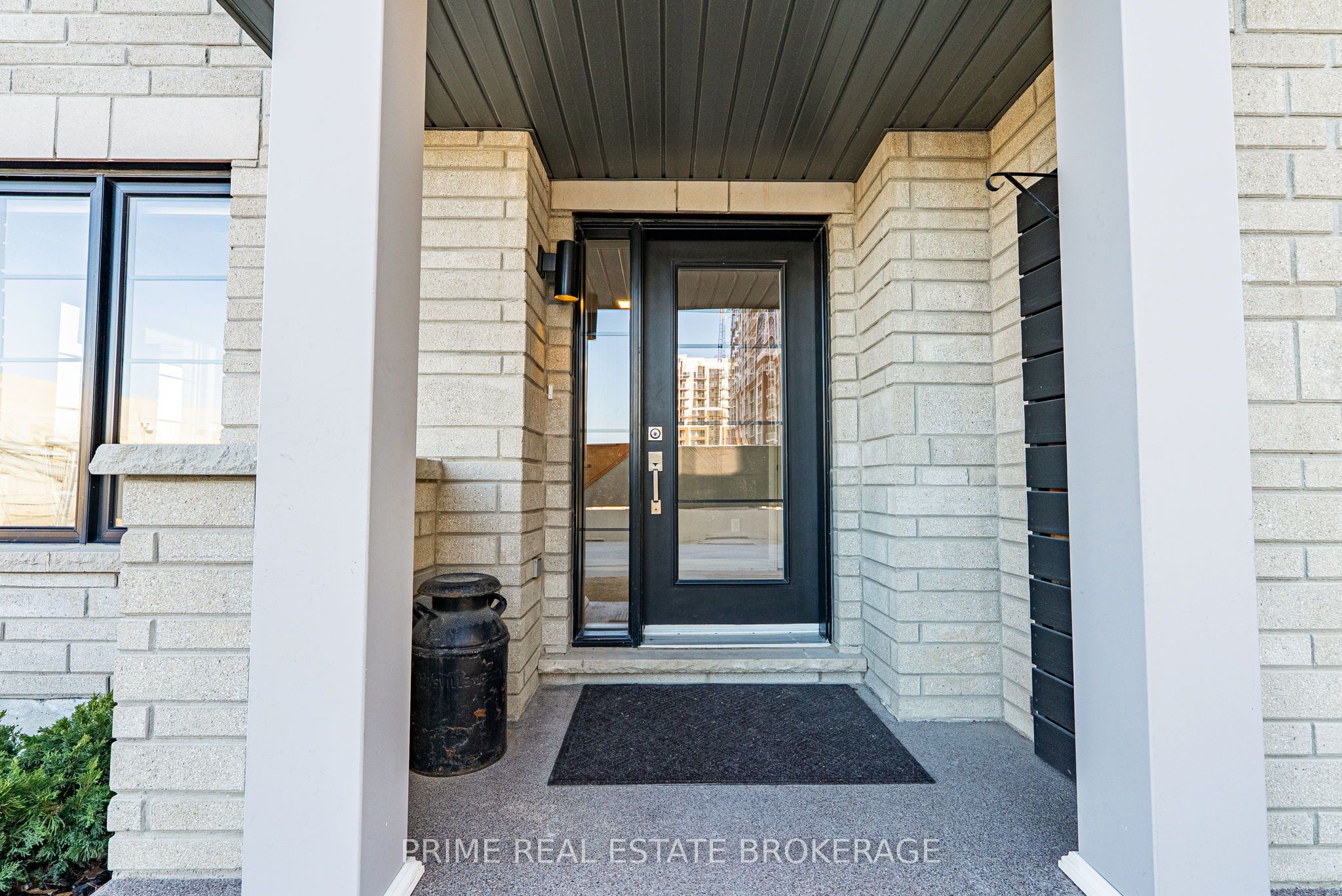 2 King William Way, Clarington, ON L1C 7E8 photo 4