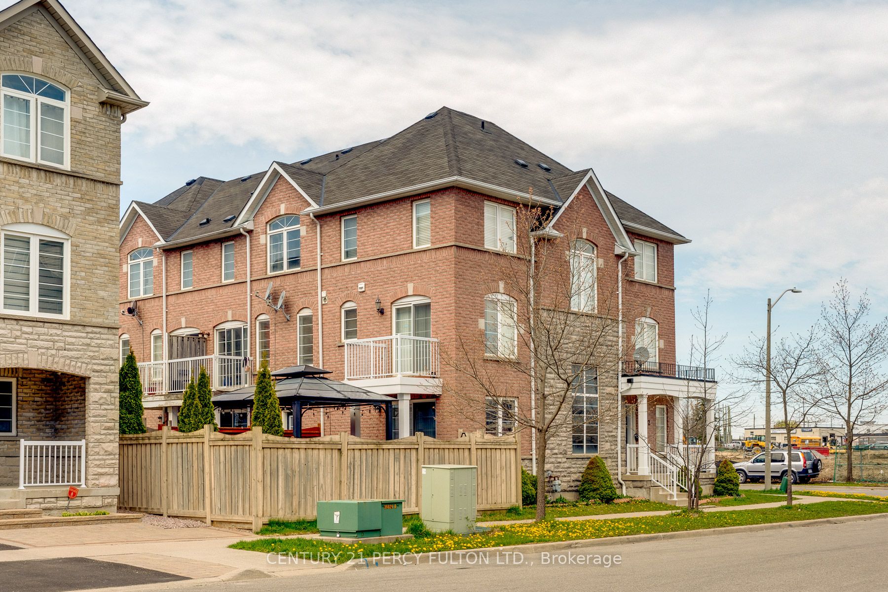 2 Talbotshire Street, Ajax, ON L1S 0A6 photo 4