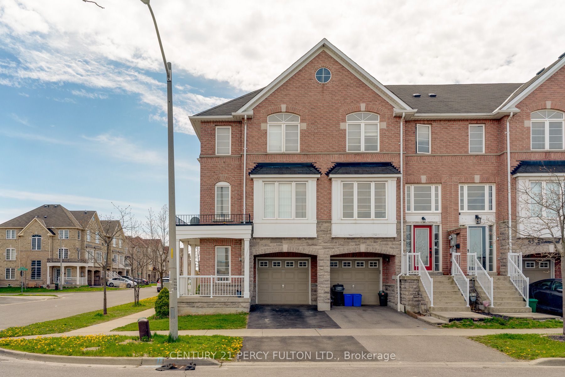 2 Talbotshire Street, Ajax, ON L1S 0A6 photo 5
