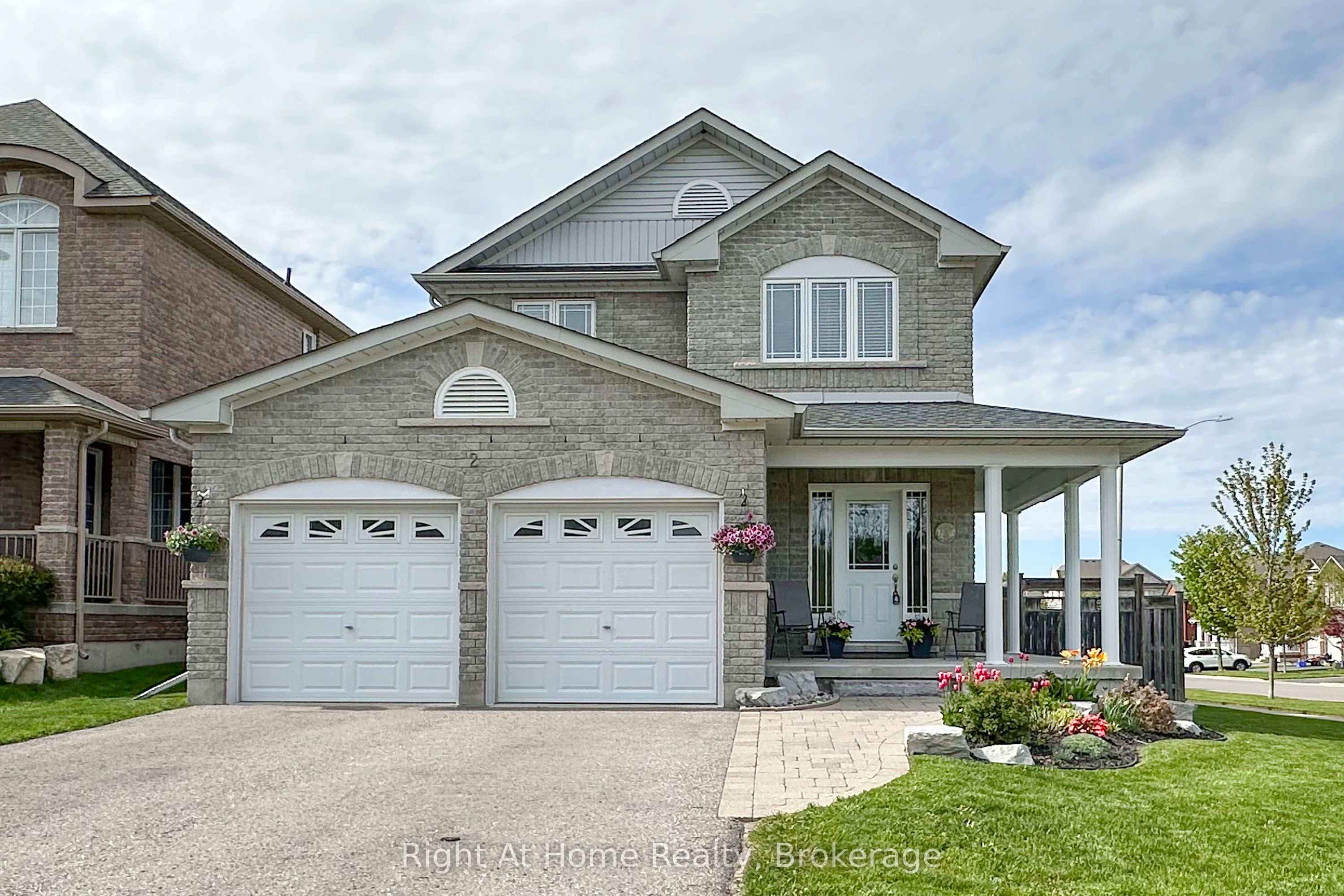 2 Cousins Street, Clarington, ON L1E 3K4 photo 2