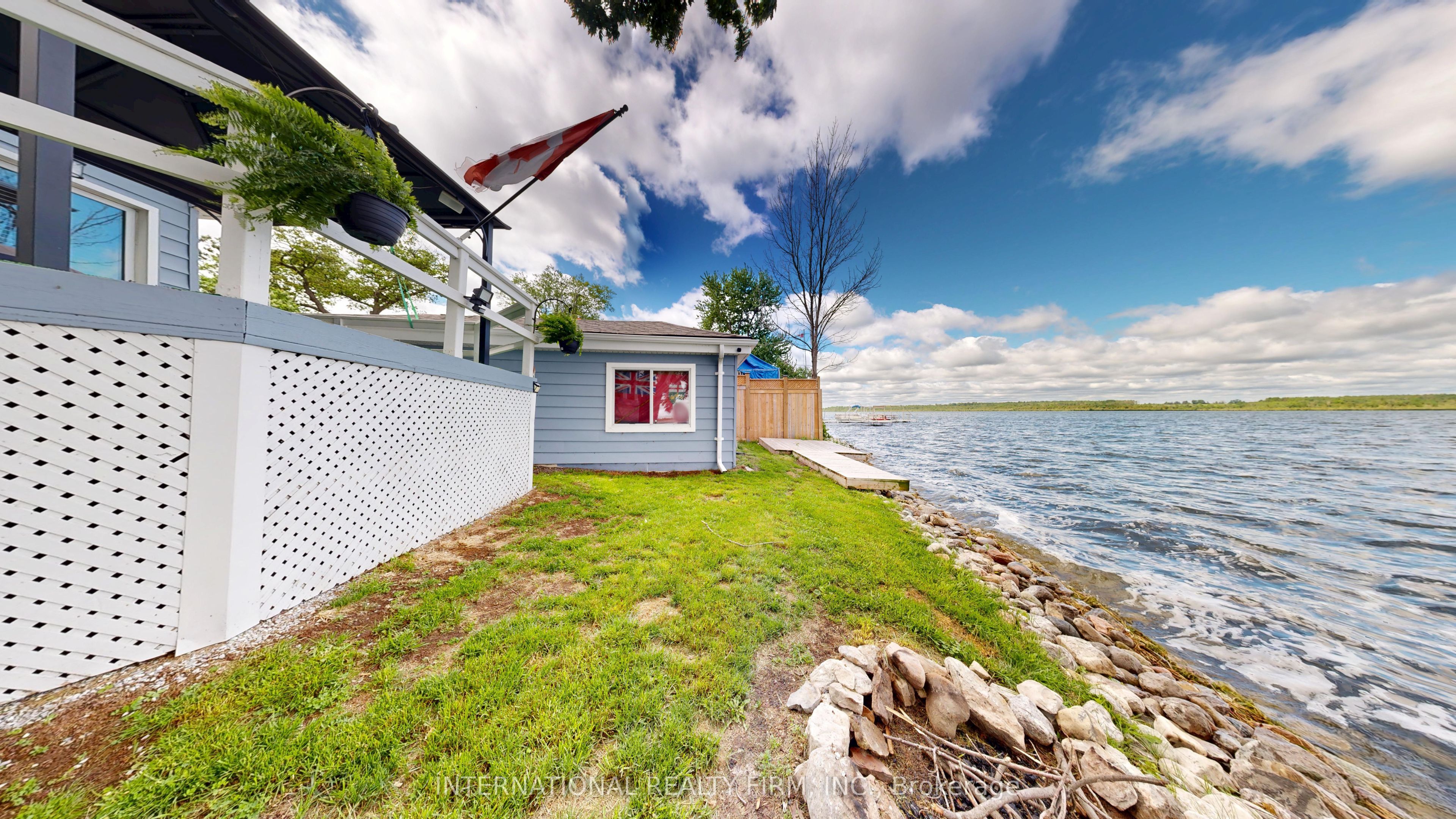 356 Platten Boulevard, Scugog, ON L9L 1B4 photo 2