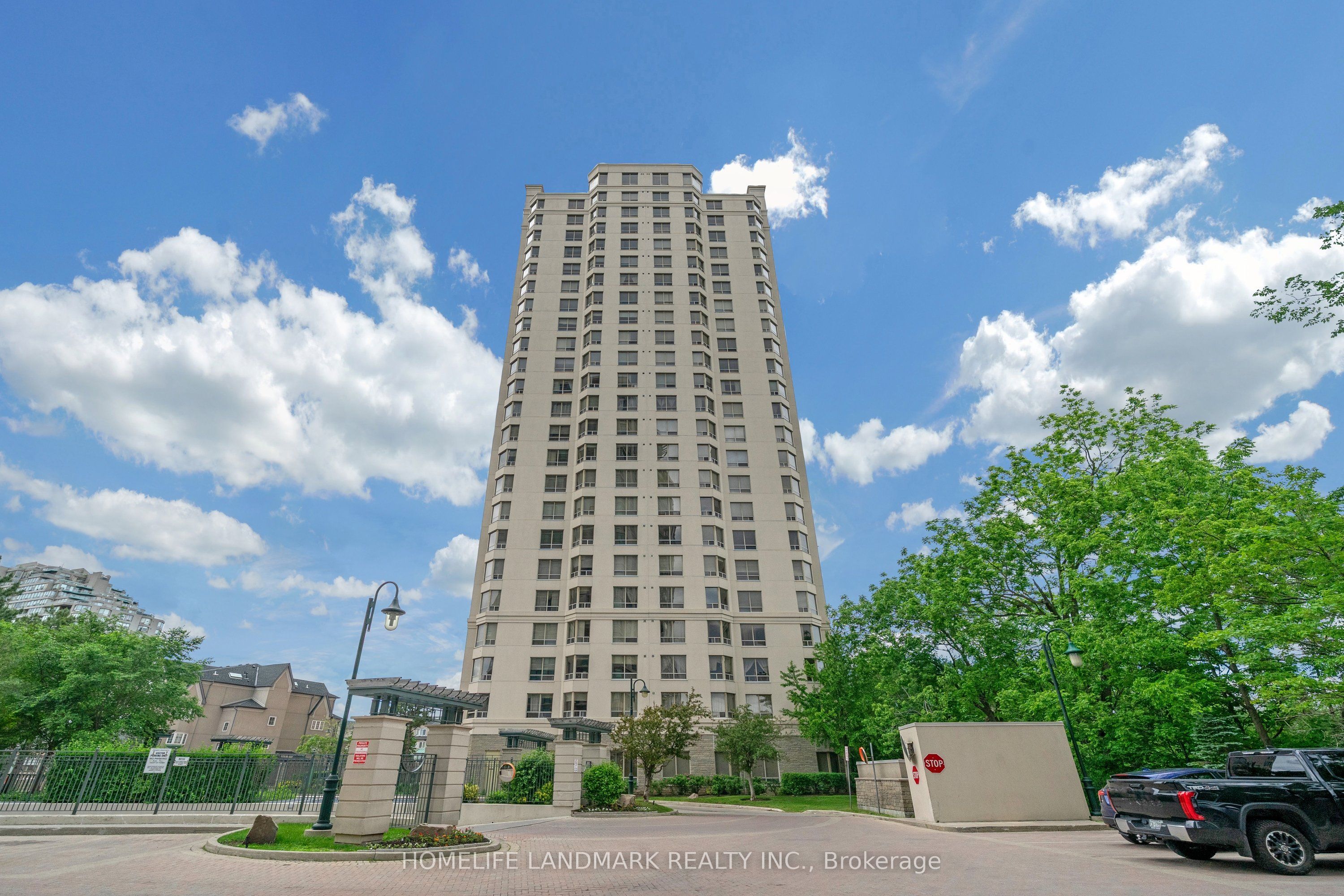228 Bonis Avenue 2305, Toronto, ON M1T 3W4